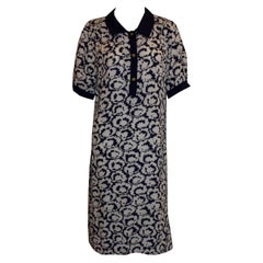 Abito vintage in seta blu e bianco di Hardy Amies