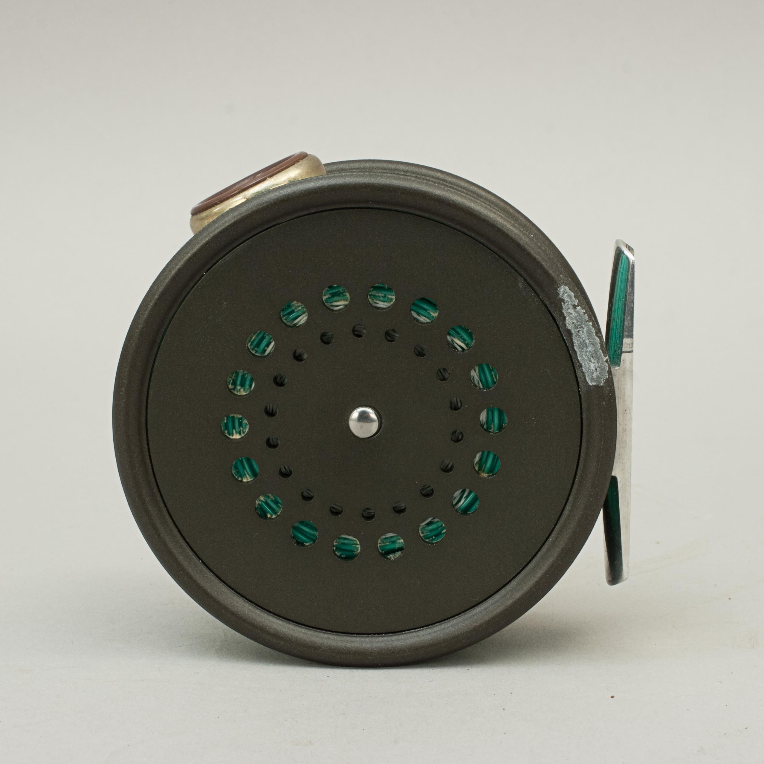 Vintage Hardy Perfect Trout Fly Fishing Reel 3 3/8 For Sale 5