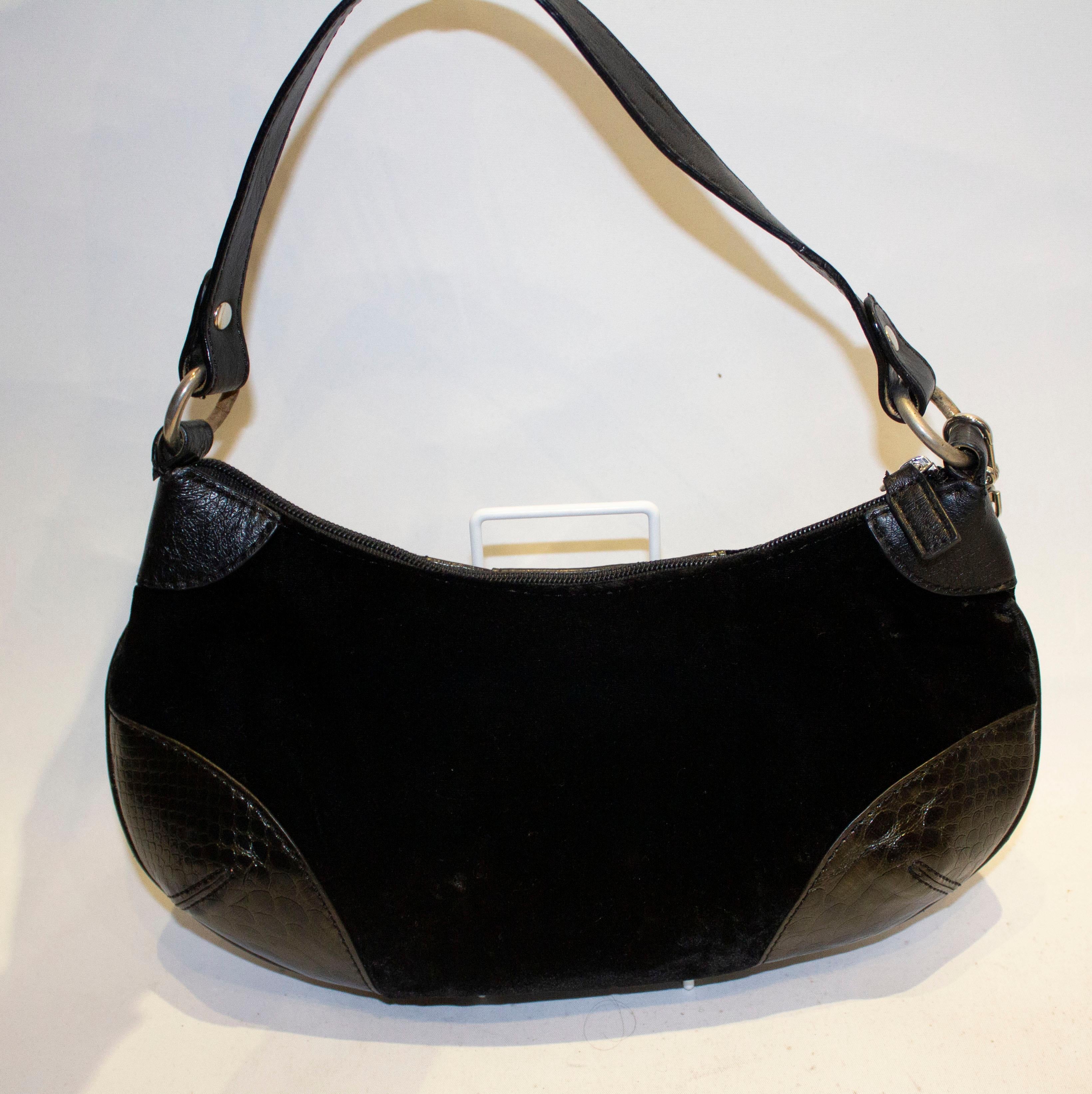 Vintage Harrods Black Velvet , Snakeskin and Leather Handbag In Good Condition In London, GB