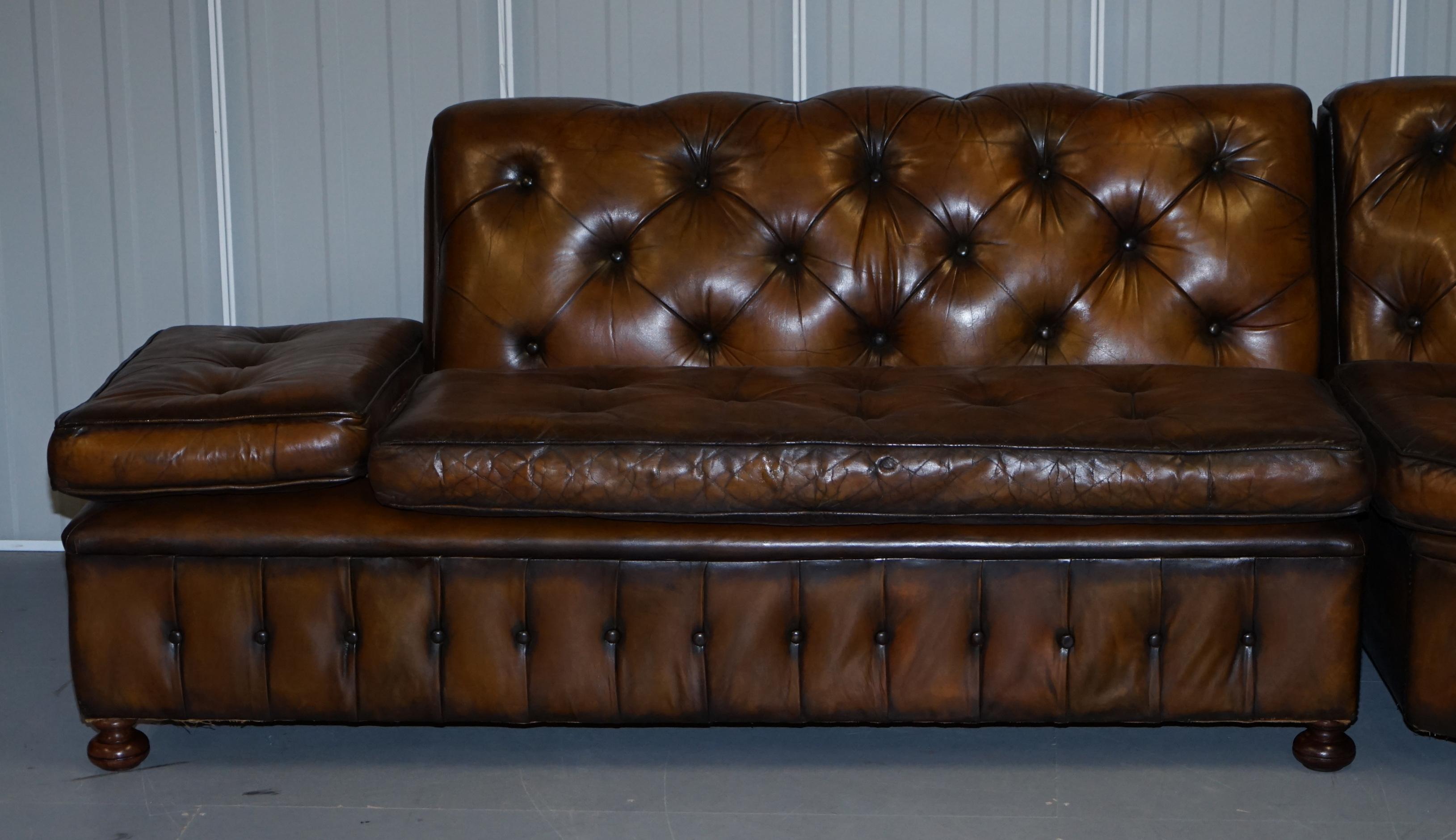 Vintage Harrods Chesterfield Hand Dyed Cigar Brown Leather Corner Sofa Walnut For Sale 2