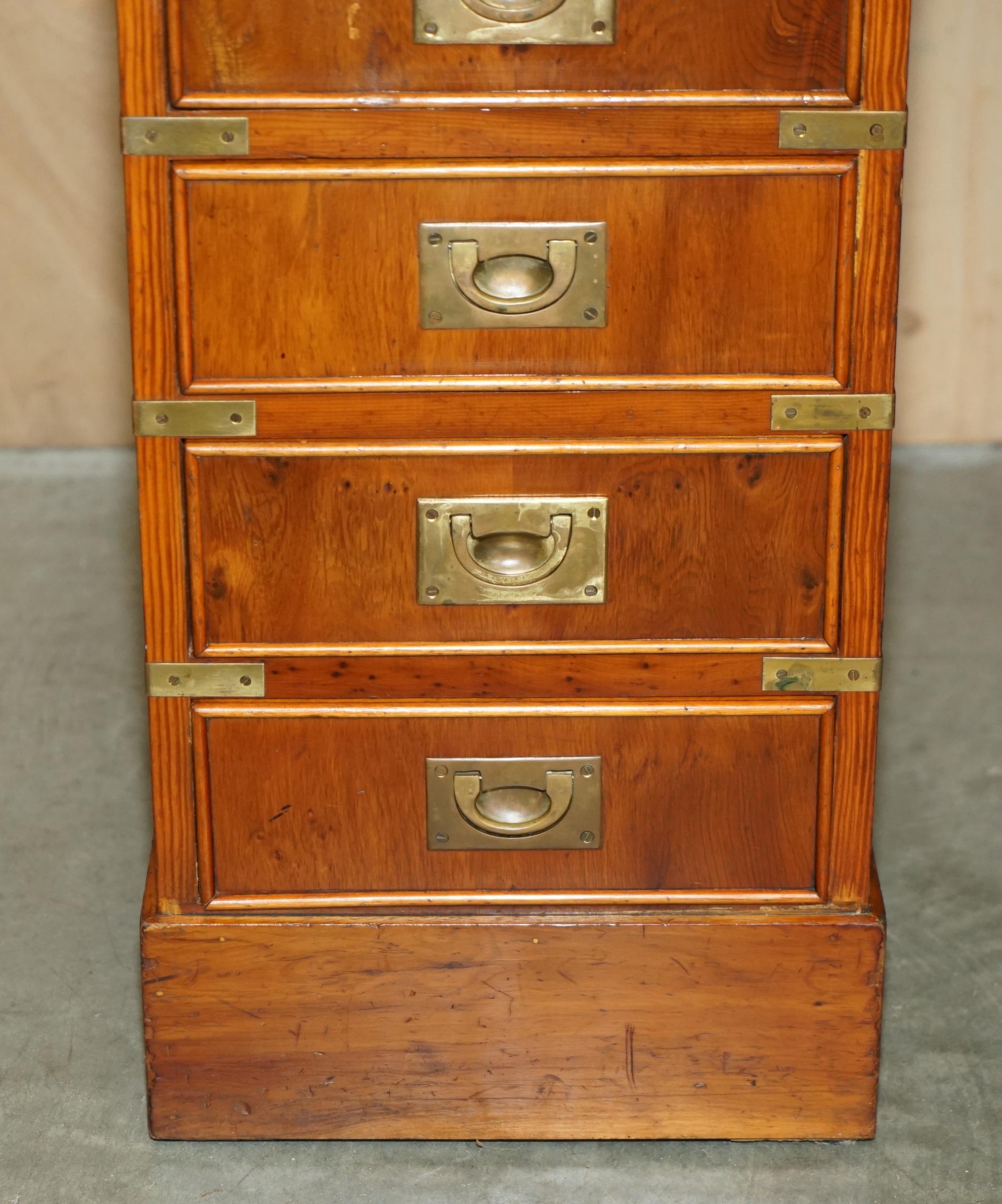 BUREAU DE PEDESTAL DE CAMPAGNE DE HARRODS VINTAGE EN CUIR VERT BURR YEW WOOD Bon état - En vente à West Sussex, Pulborough
