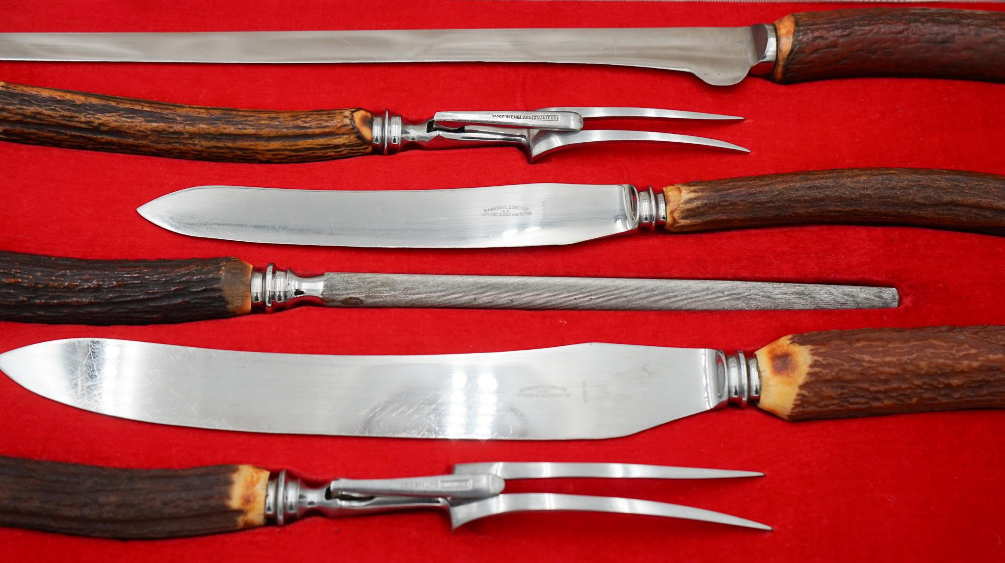 VINTAGE HARRODS LONDON STAG HANDLE SET DE TALLER DE ACERO INOXIDABLE EN CAJA ROJA en venta 3