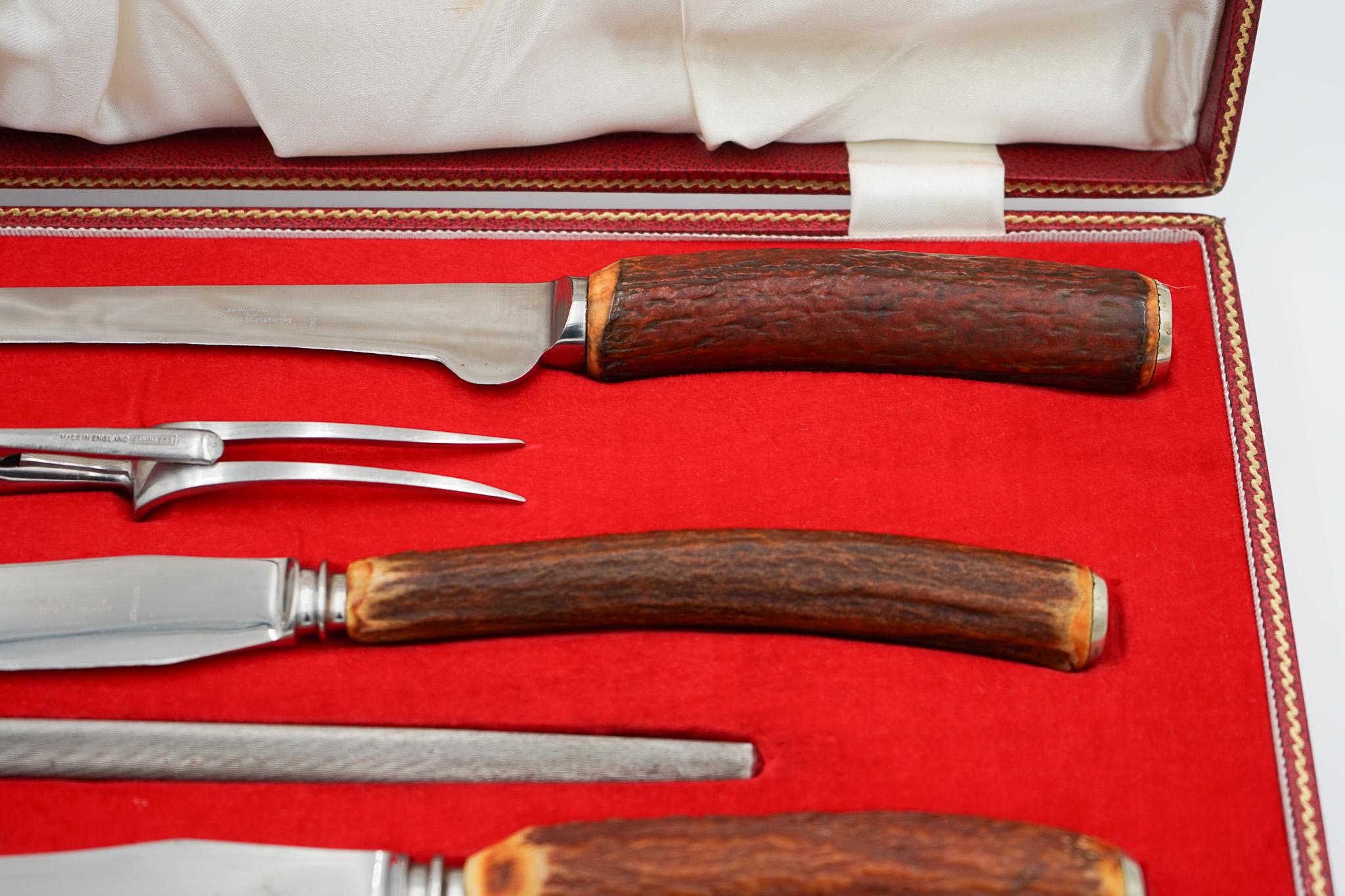 VINTAGE HARRODS LONDON STAG HANDLE SET DE TALLER DE ACERO INOXIDABLE EN CAJA ROJA Acero inoxidable en venta