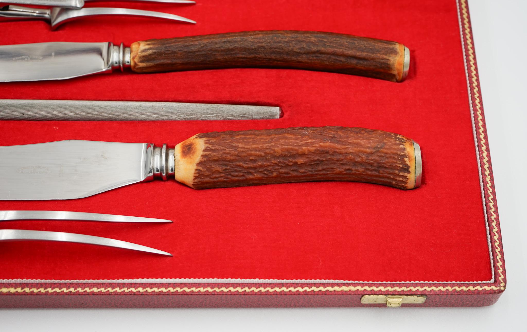 VINTAGE HARRODS LONDON STAG HANDLE SET DE TALLER DE ACERO INOXIDABLE EN CAJA ROJA en venta 2