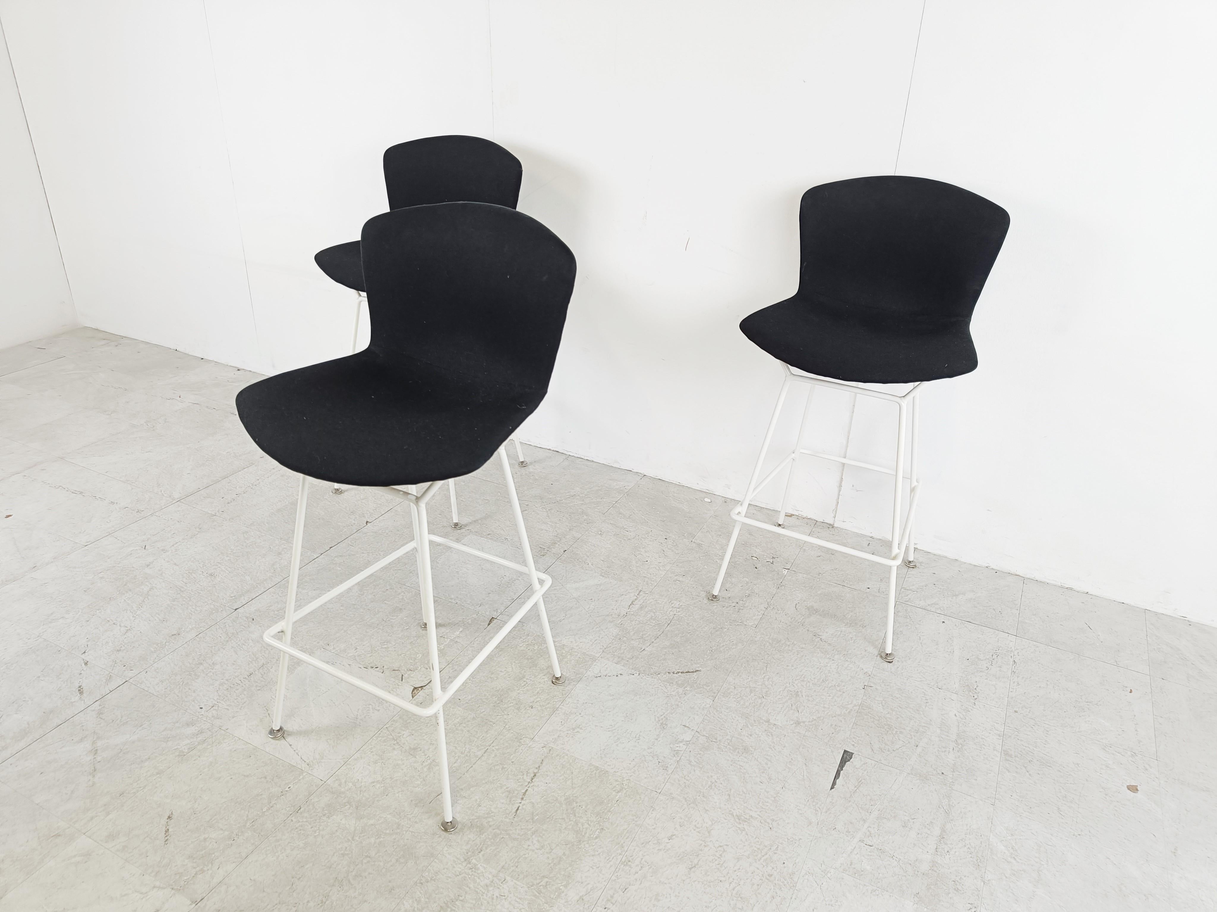 Vintage Harry Bertoia Bar stools , 1980s In Good Condition For Sale In HEVERLEE, BE