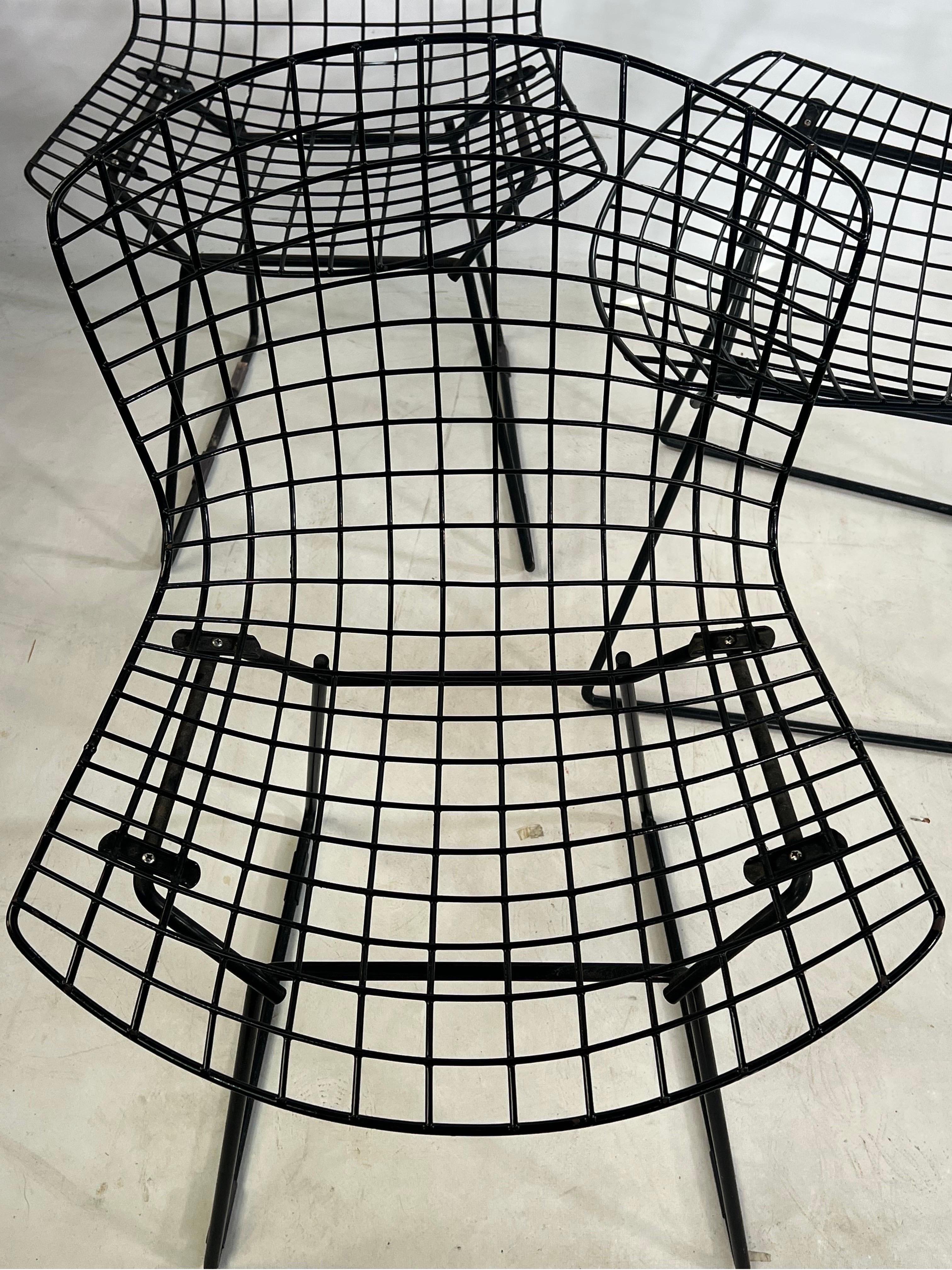 Vintage Harry Bertoia for Knoll Black Wire Chairs, a Set of 5 4