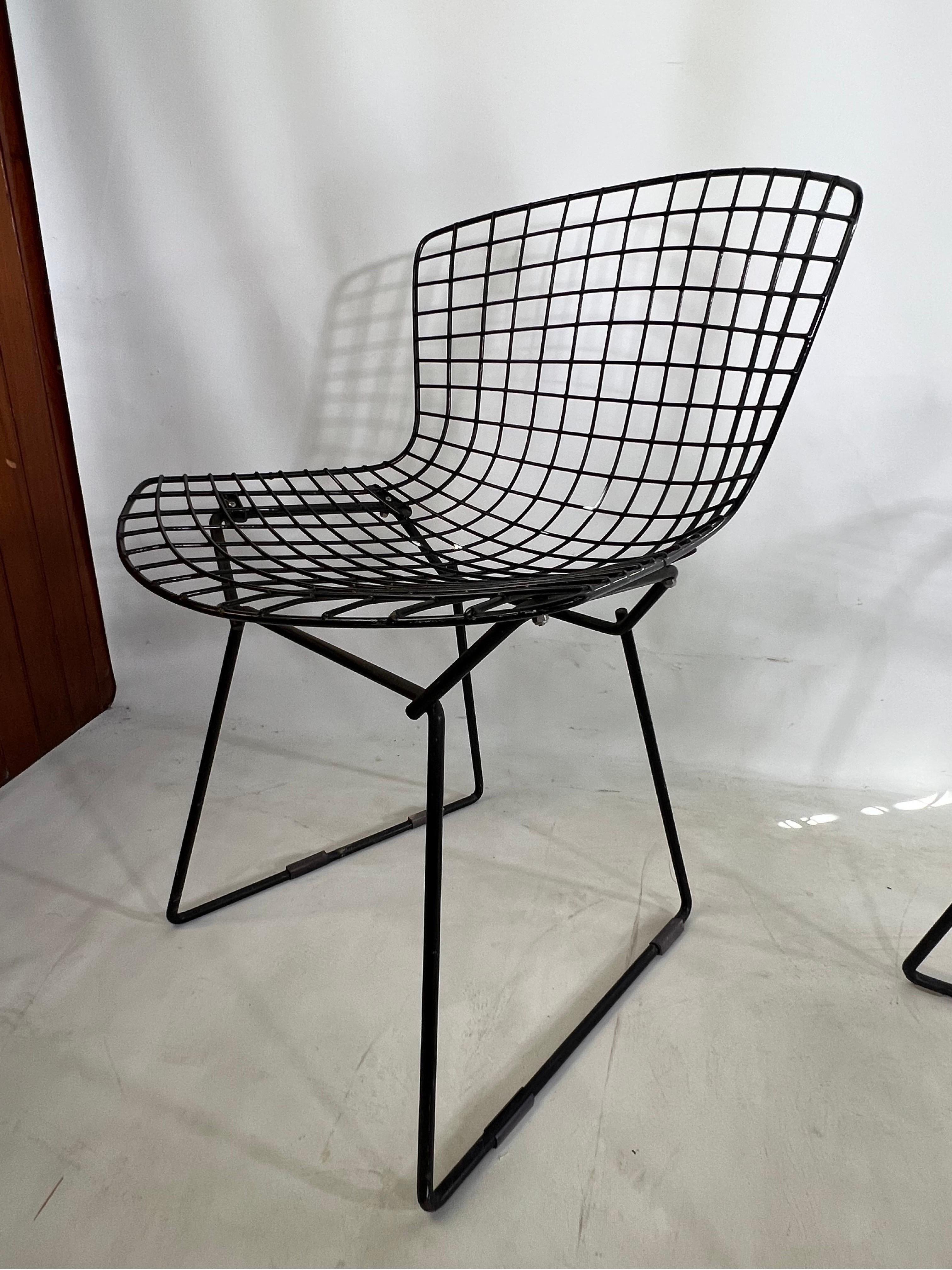 Vintage Harry Bertoia for Knoll Black Wire Chairs, a Set of 5 5