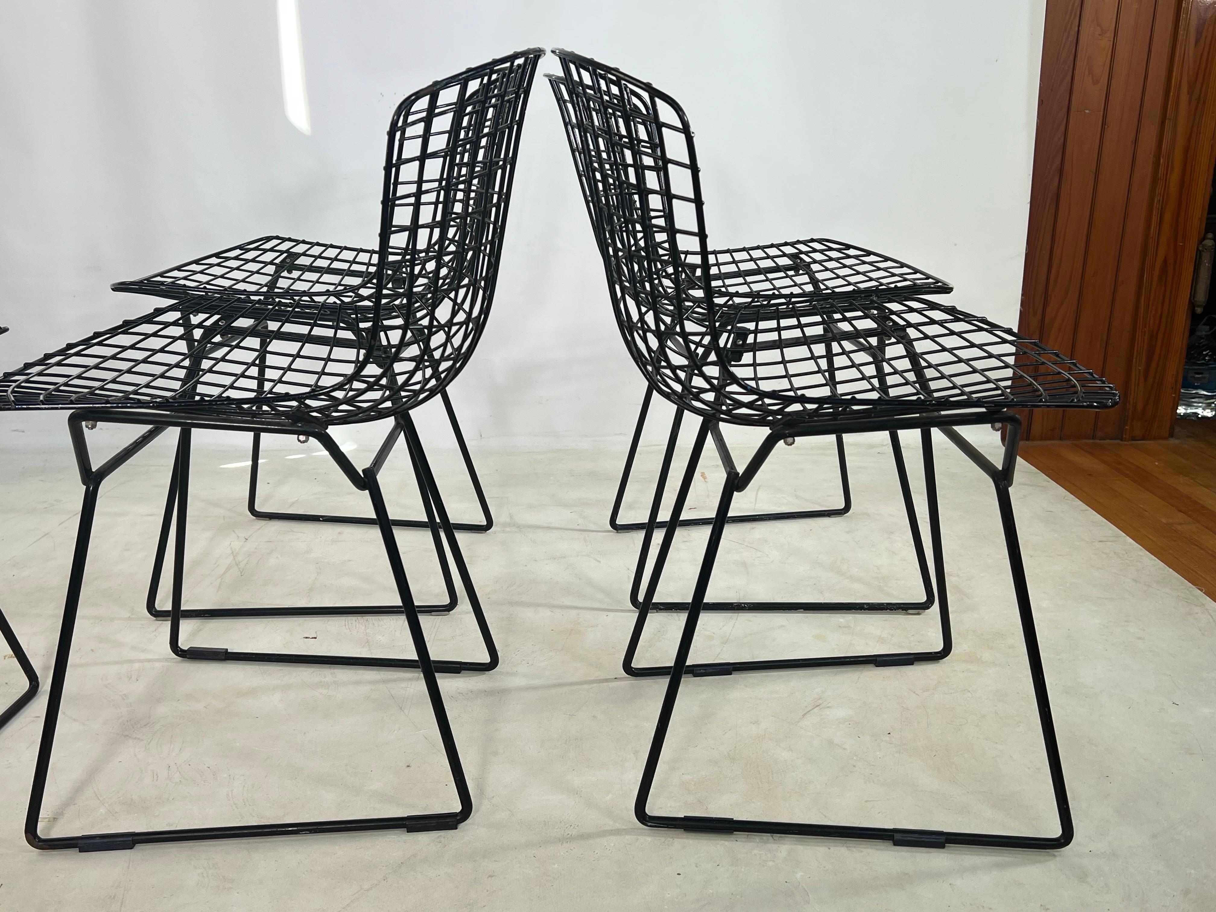 Mid-Century Modern Vintage Harry Bertoia for Knoll Black Wire Chairs, a Set of 5