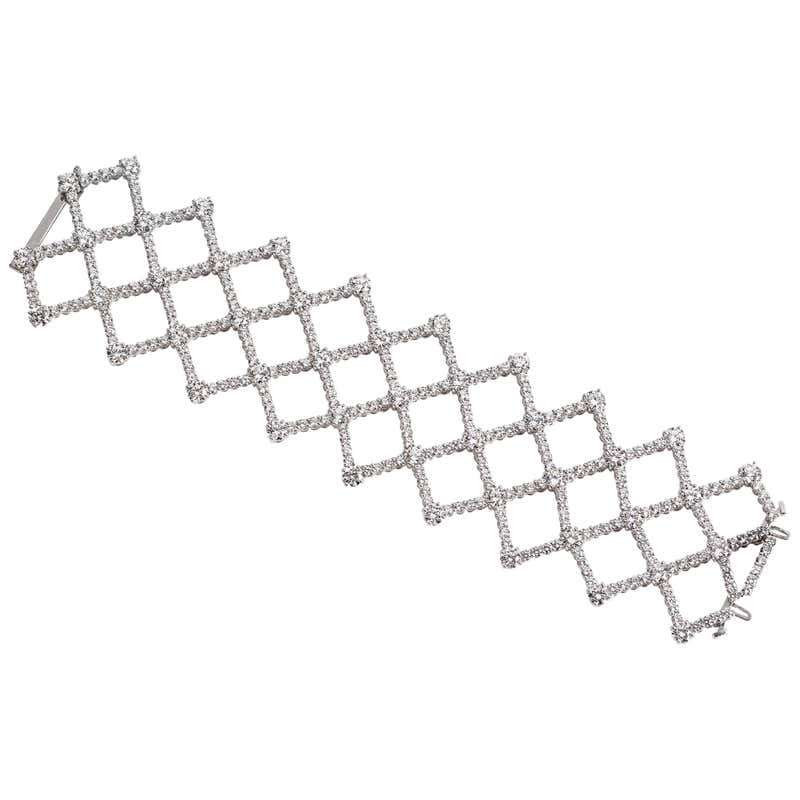 Harry Winston Diamond Loop Bracelet For Sale at 1stDibs | harry winston ...