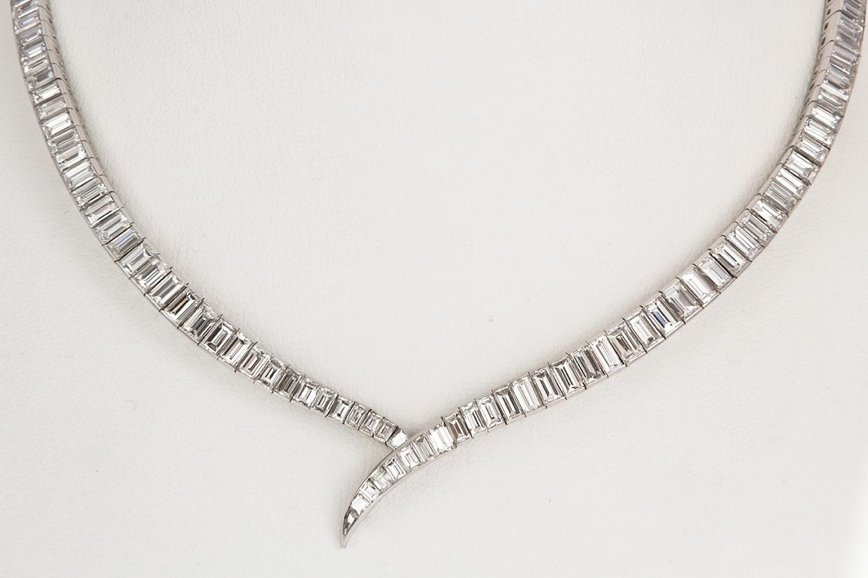 Contemporary Vintage Harry Winston Platinum 20.00ct Step Cut Diamond Riviere Line Necklace