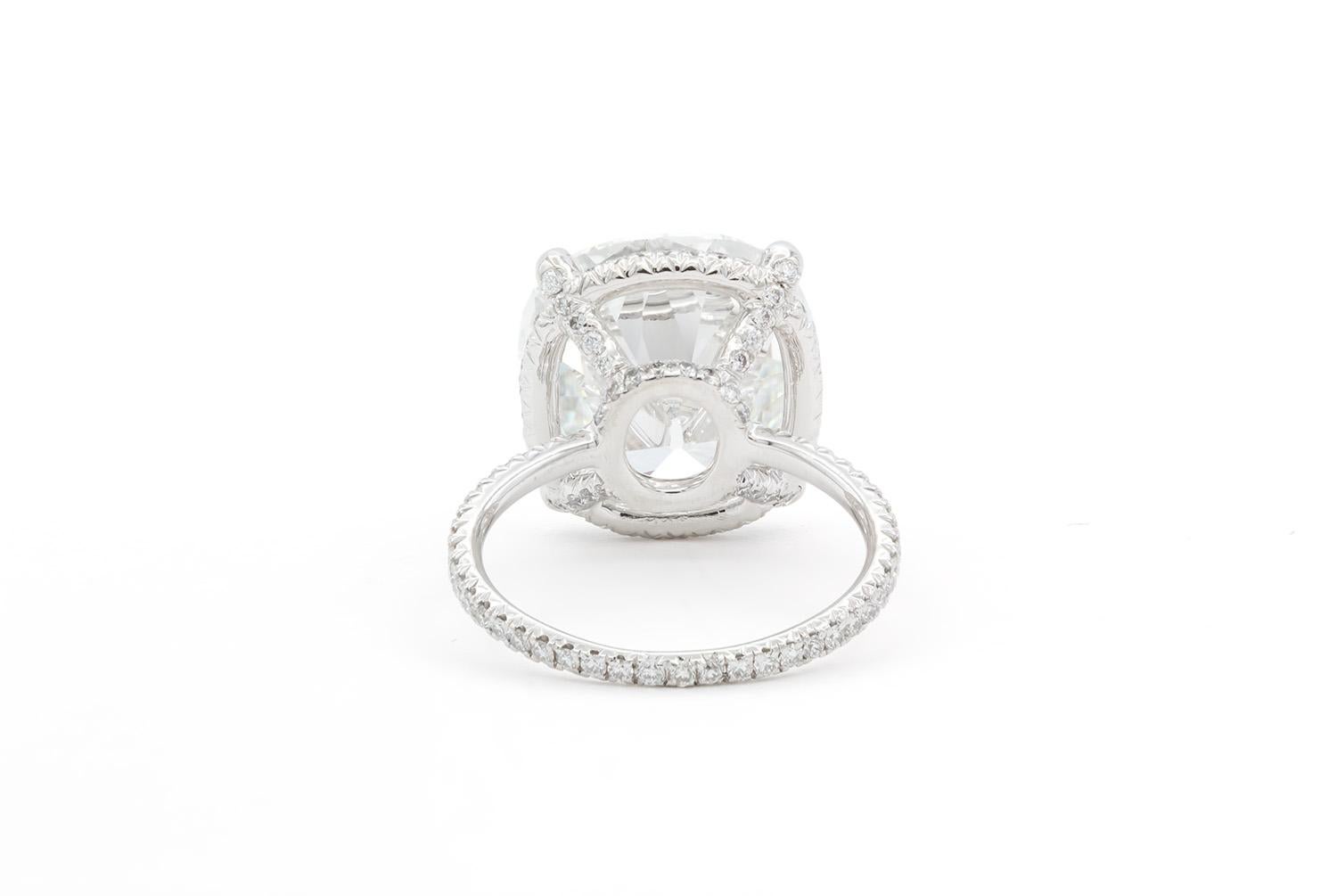 Anello Vintage Harry Winston in platino e diamanti antichi a cuscino 11,56ctw GIA F/VS2 In condizioni ottime in vendita a Tustin, CA