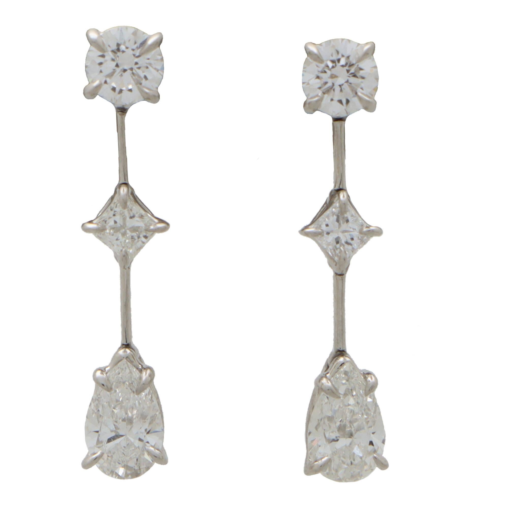 Cascading-Ohrringe von Harry Winston aus Platin mit rundem, Prinzessin- und Birnenschliff (Moderne)