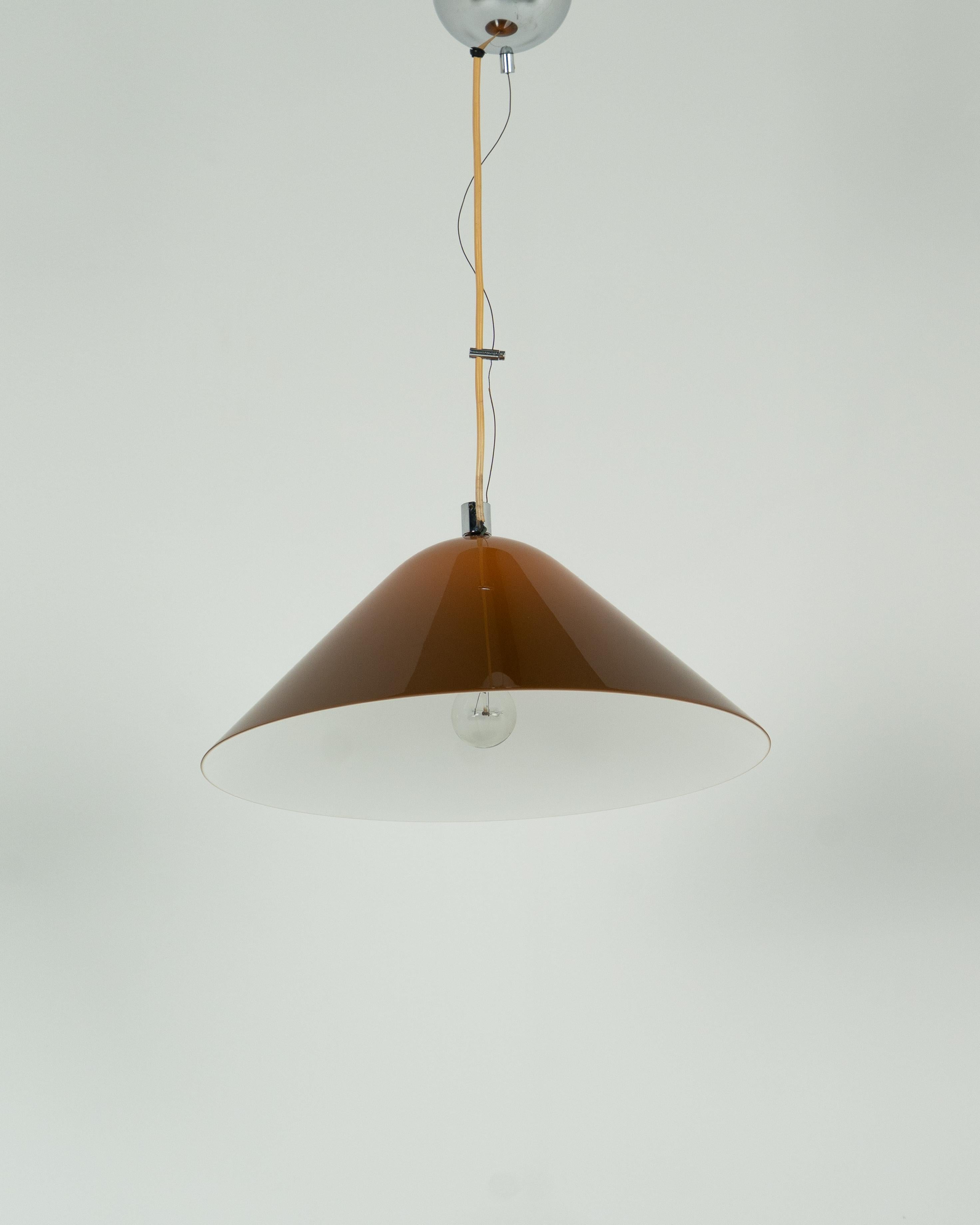 Lampada a sospensione vintage di Harvey Guzzini per Meblo, anni '70 In condizioni buone in vendita a Београд, RS