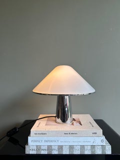 Vintage Harvey Guzzini Guzzini table lamp Elpis