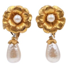 VIntage Haskell Flower Earrings With Rhinestones 1960s