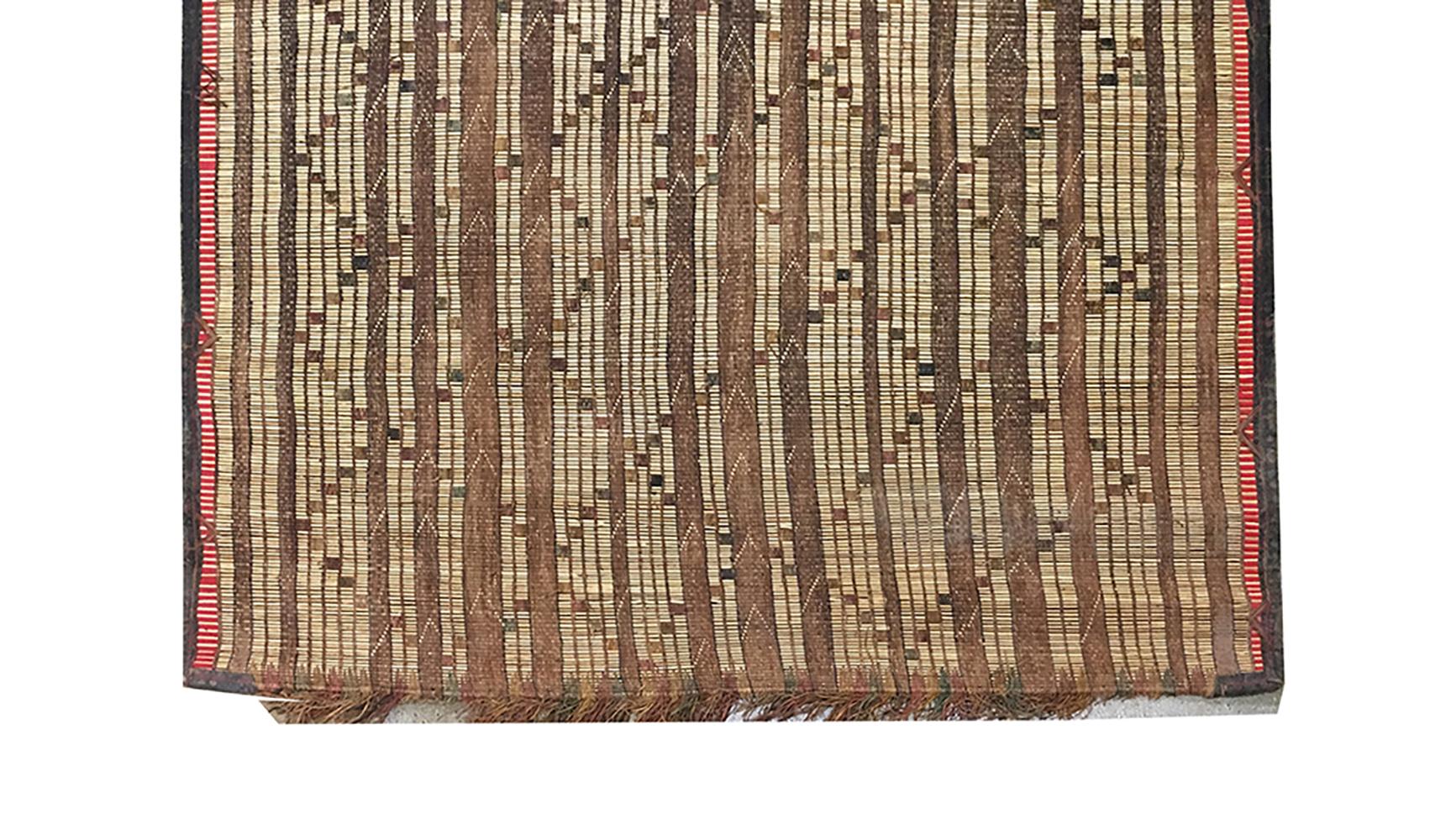 Hassira Tuareg Mat aus Schilf- und Kamelleder, Vintage (20. Jahrhundert) im Angebot
