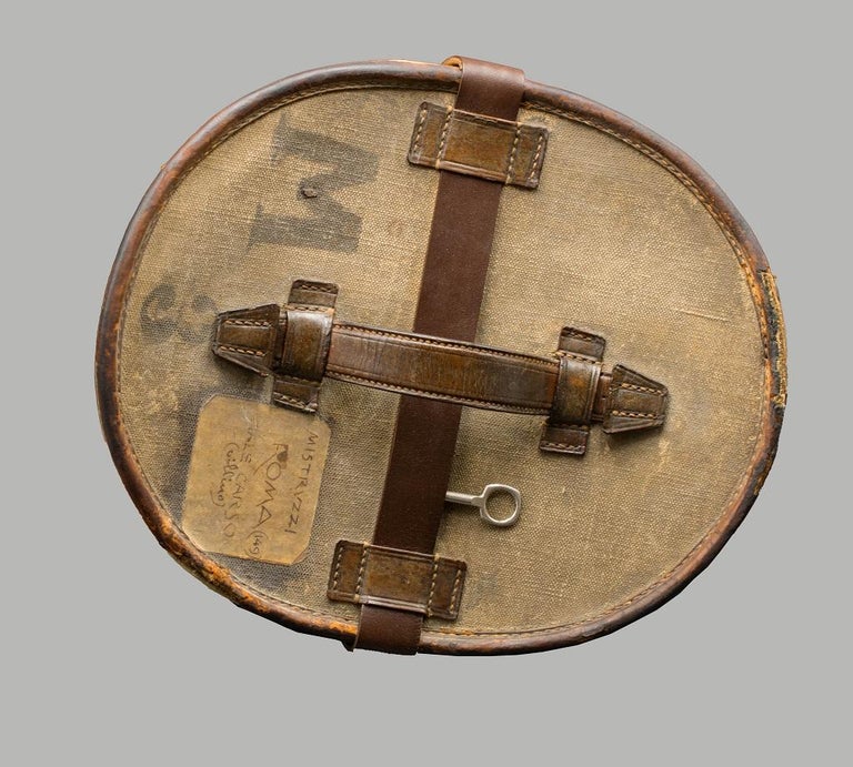 Vintage Hat Box with Hat, Early 20th Century For Sale at 1stDibs