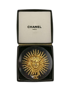 Vintage haute couture Chanel brooch