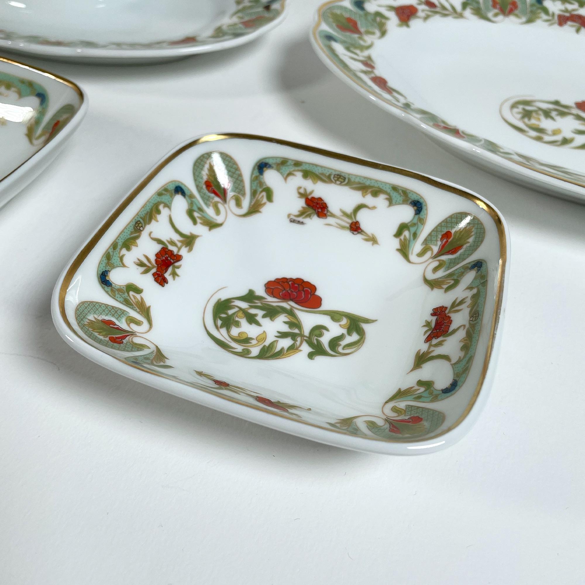 Haviland-Porzellan-Set - Mozart „Chantoung“ Limoges (1960er Jahre) im Angebot 2