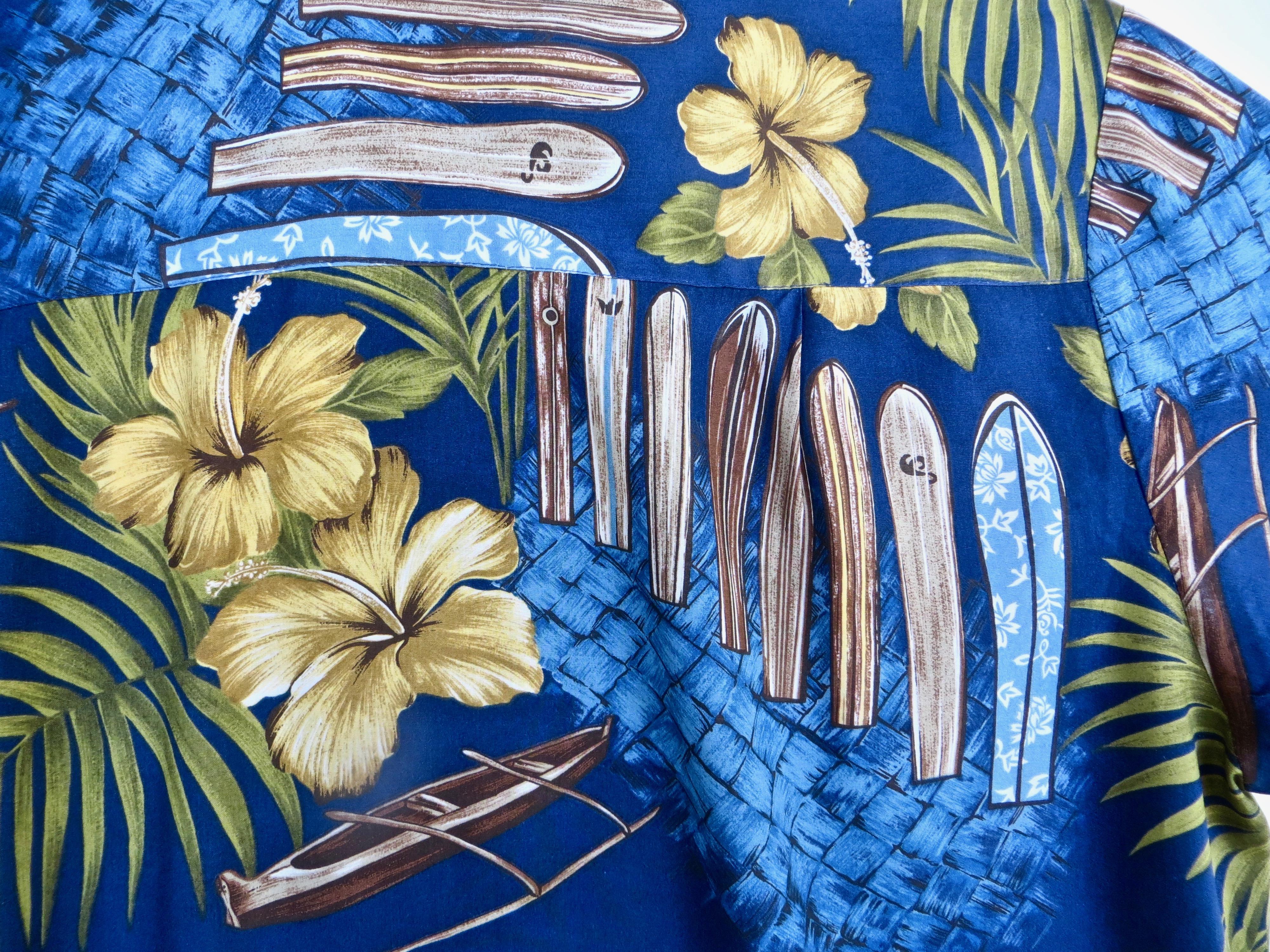 Hawaiihemd, Surfbrett und lokales tropisches Blumenmuster, groß für Herren (Ende des 20. Jahrhunderts) im Angebot