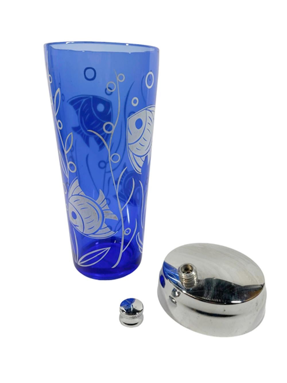 Vintage Hazel-Atlas Cobalt Blue Glass Cocktail Shaker with White Tropical Fish In Good Condition In Chapel Hill, NC