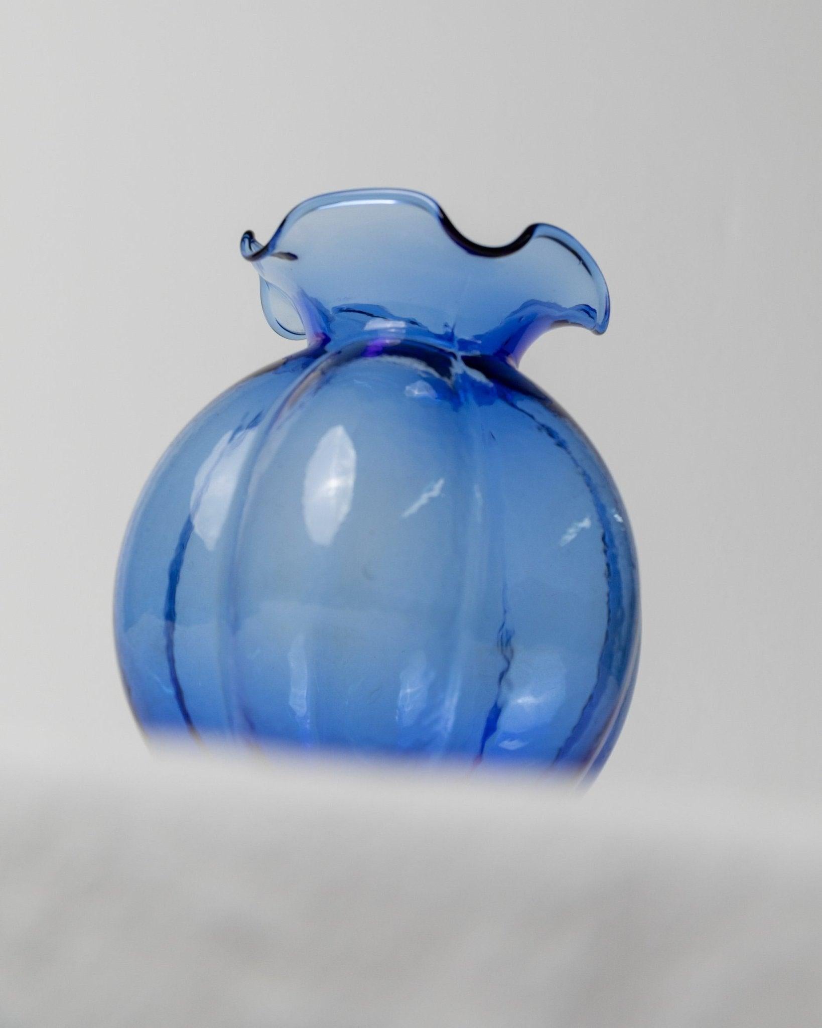 XX secolo Vaso di vetro Hazel-Atlas Uranium d'epoca, Italia, anni '30 in vendita