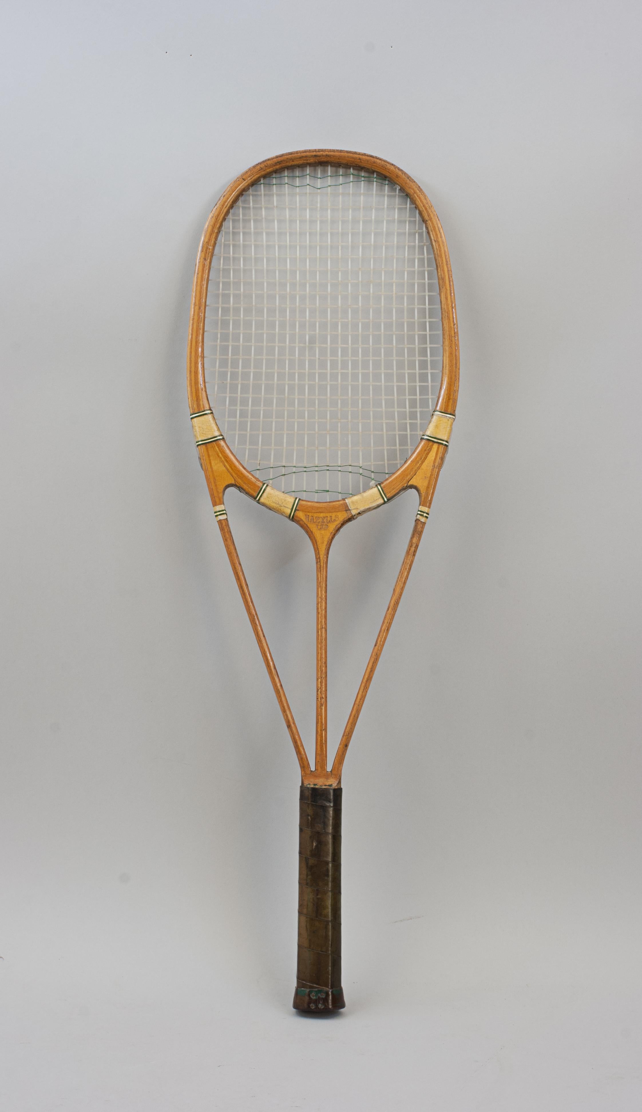 English Vintage Hazell Streamline Green Star Tennis Racket For Sale