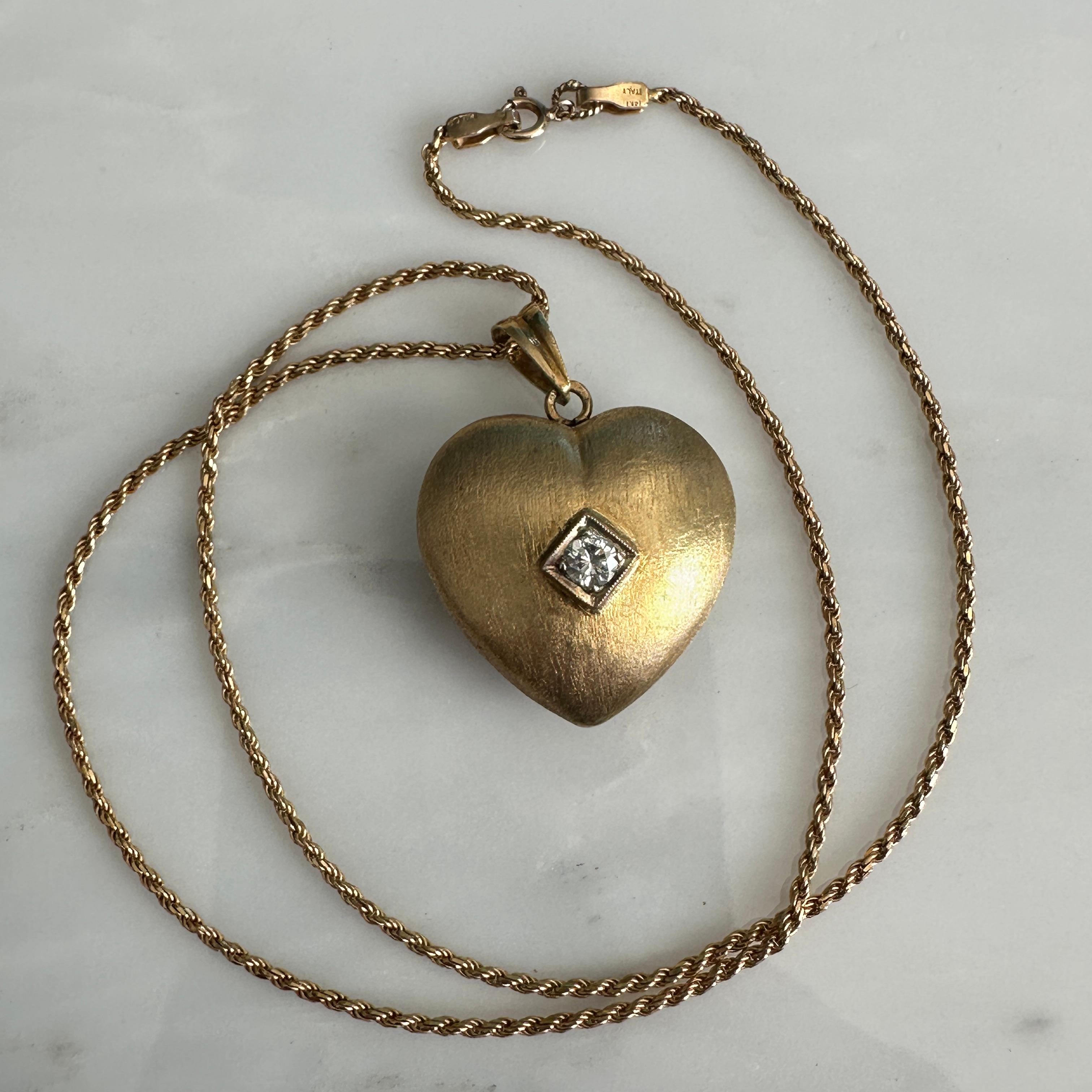 Vintage Heart 14K Diamond Pendant Necklace For Sale 12