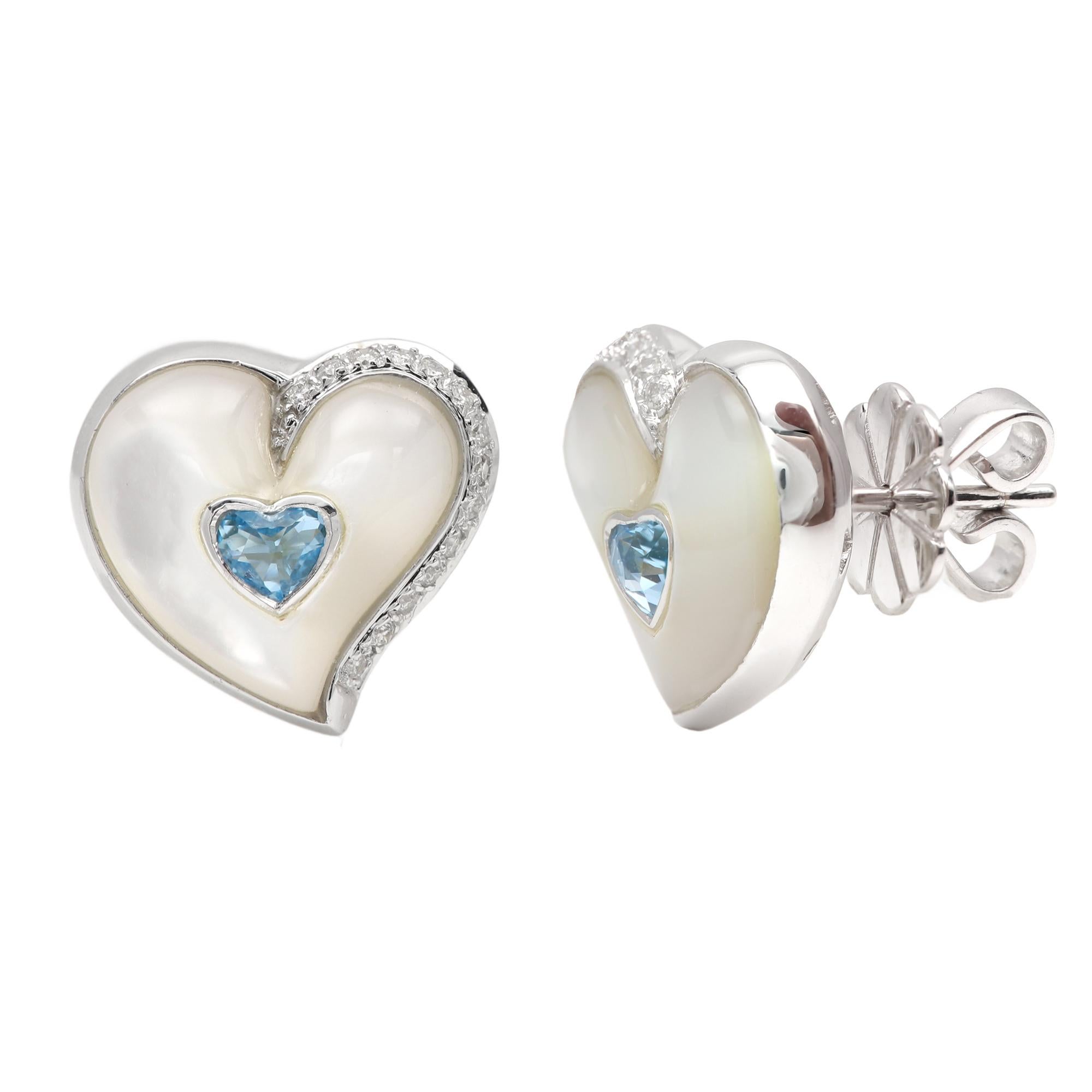 Vintage Heart Earrings mother of pearl 18 Karat White Gold Blue Topaz heart In New Condition For Sale In Brooklyn, NY