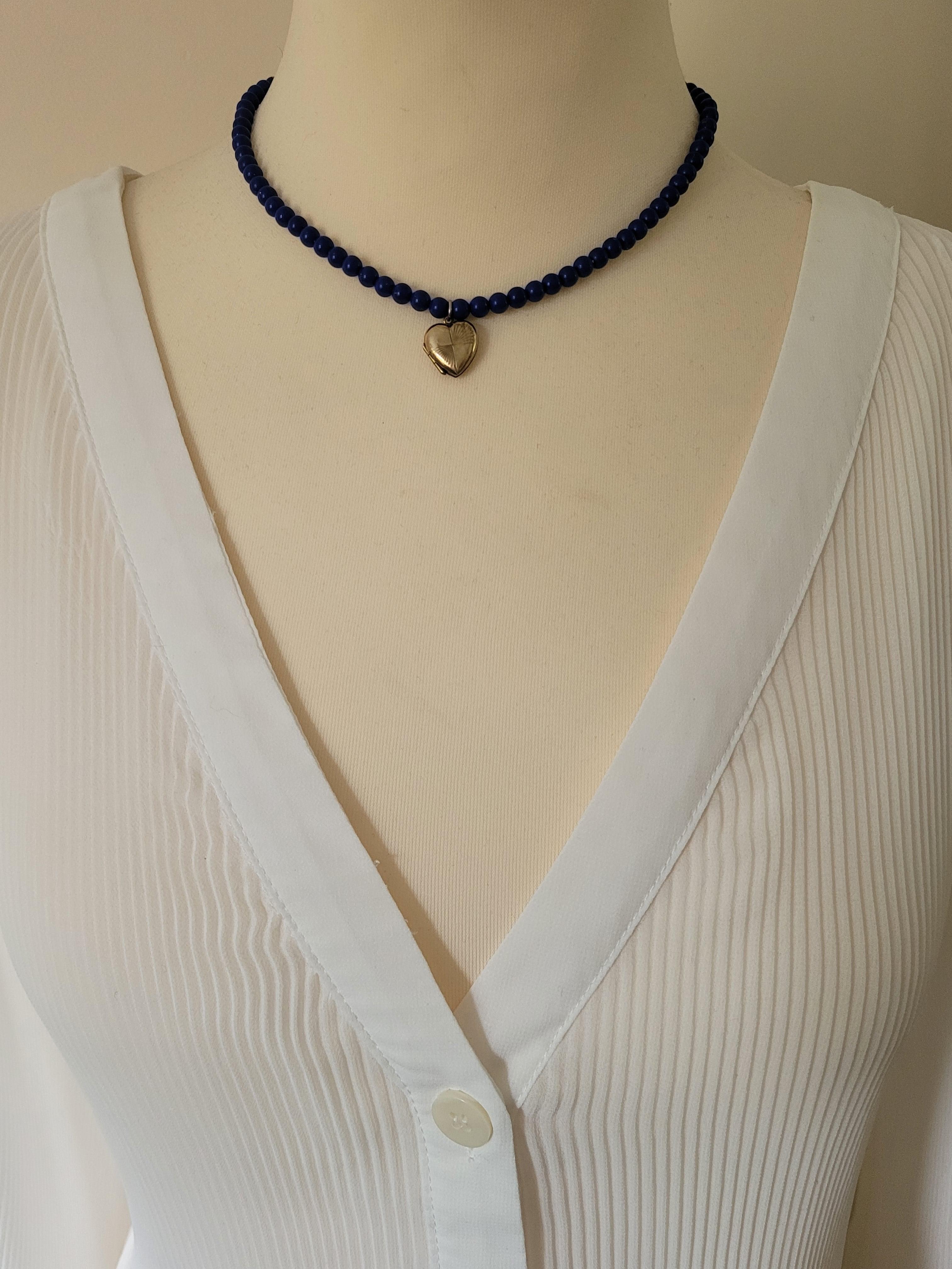 Vintage Heart Locket and Lapis Lazuli Beads necklace For Sale 5