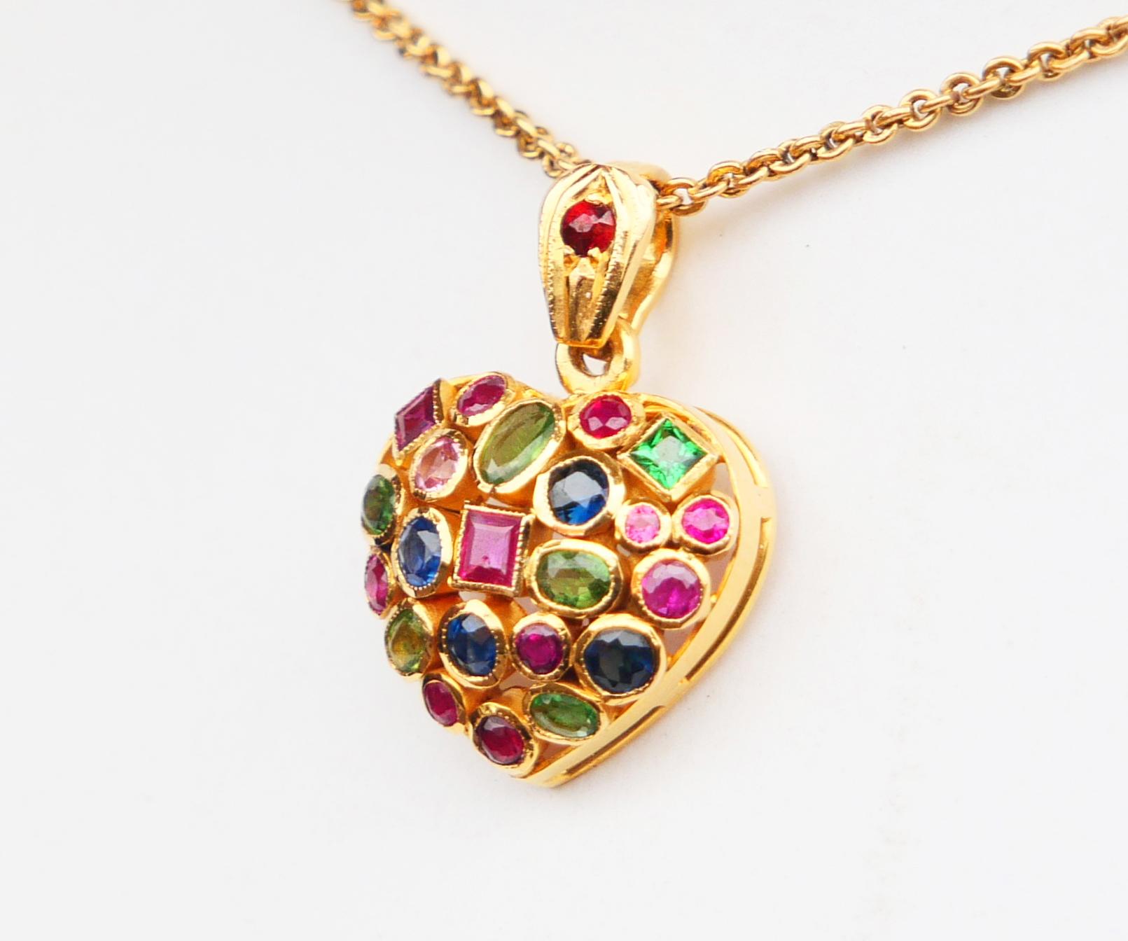 Vintage Heart Locket Pendant natural Gems solid 18K / 3.7 gr For Sale 2