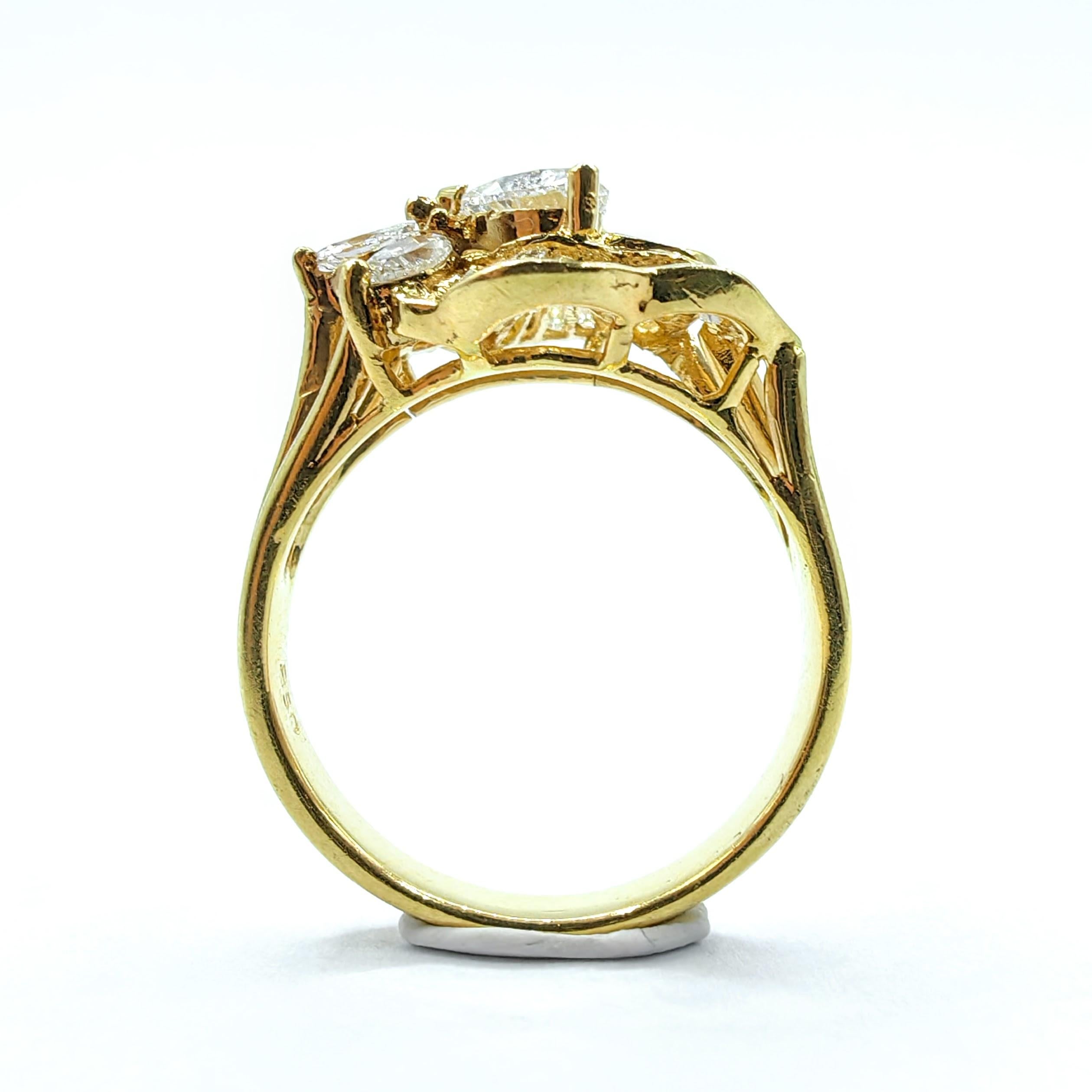 Vintage Heart, Marquise, and Baguette-cut Diamond Ring in 20k Yellow Gold In New Condition For Sale In Wan Chai District, HK