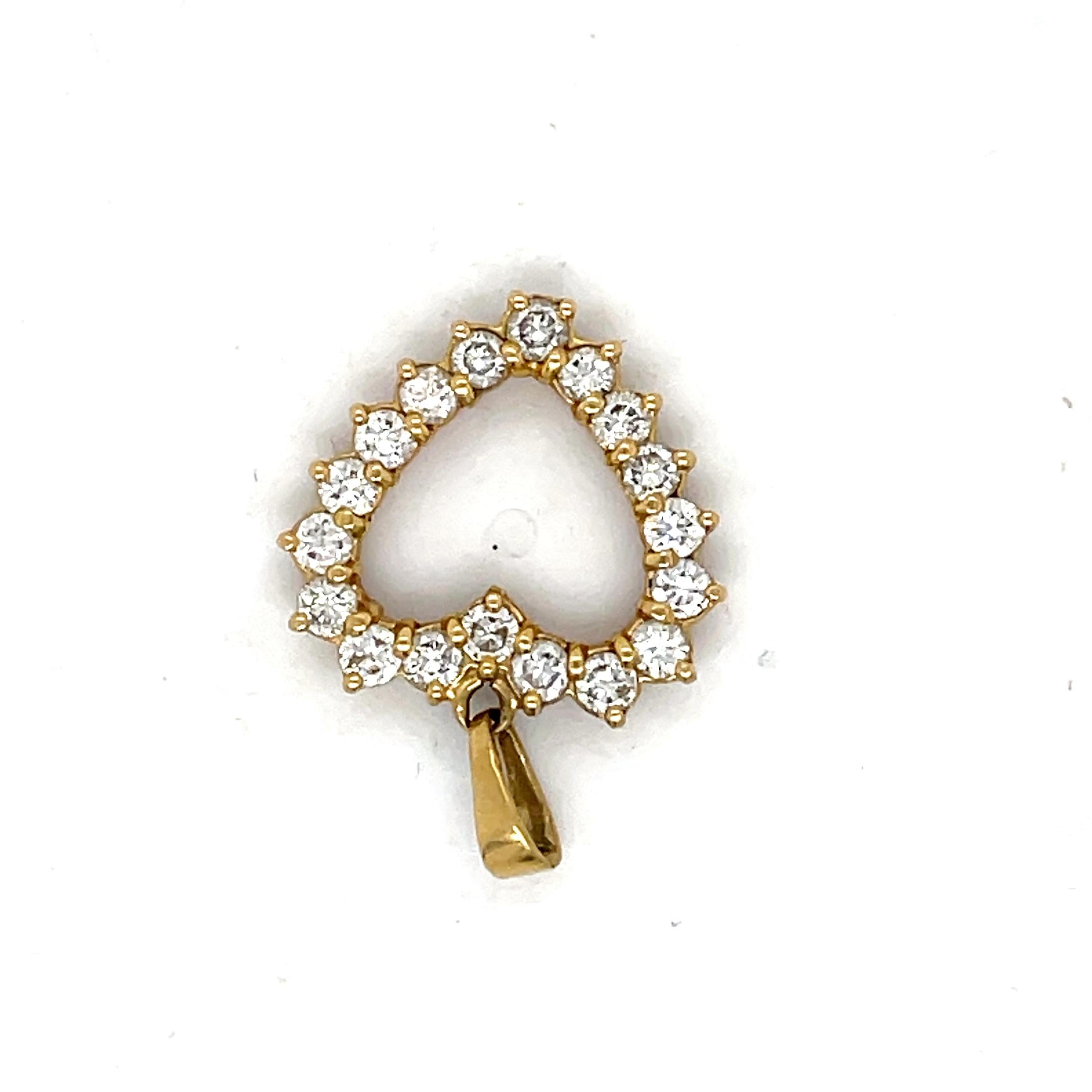 Vintage Heart Pendant, 0.50CT Natural Diamond Heart Pendant, 18k Yellow Gold For Sale 7