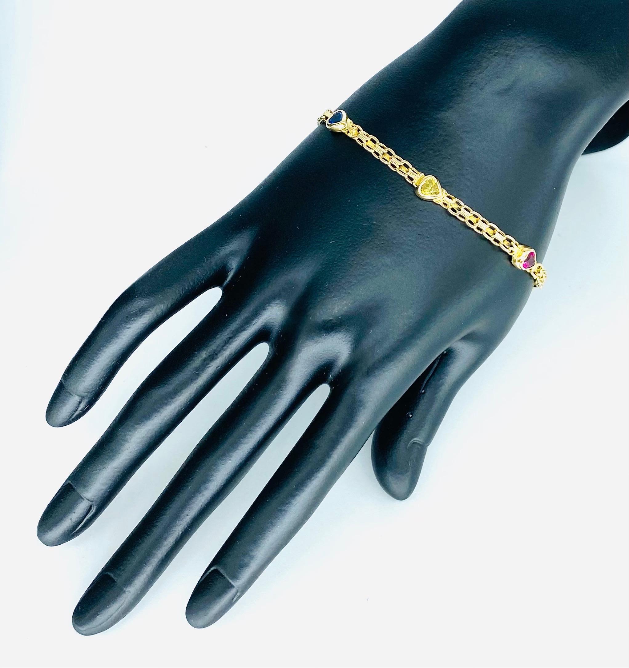 Vintage Herzförmiges mehrfarbiges Edelsteinarmband 14k Gold Italien Damen im Angebot