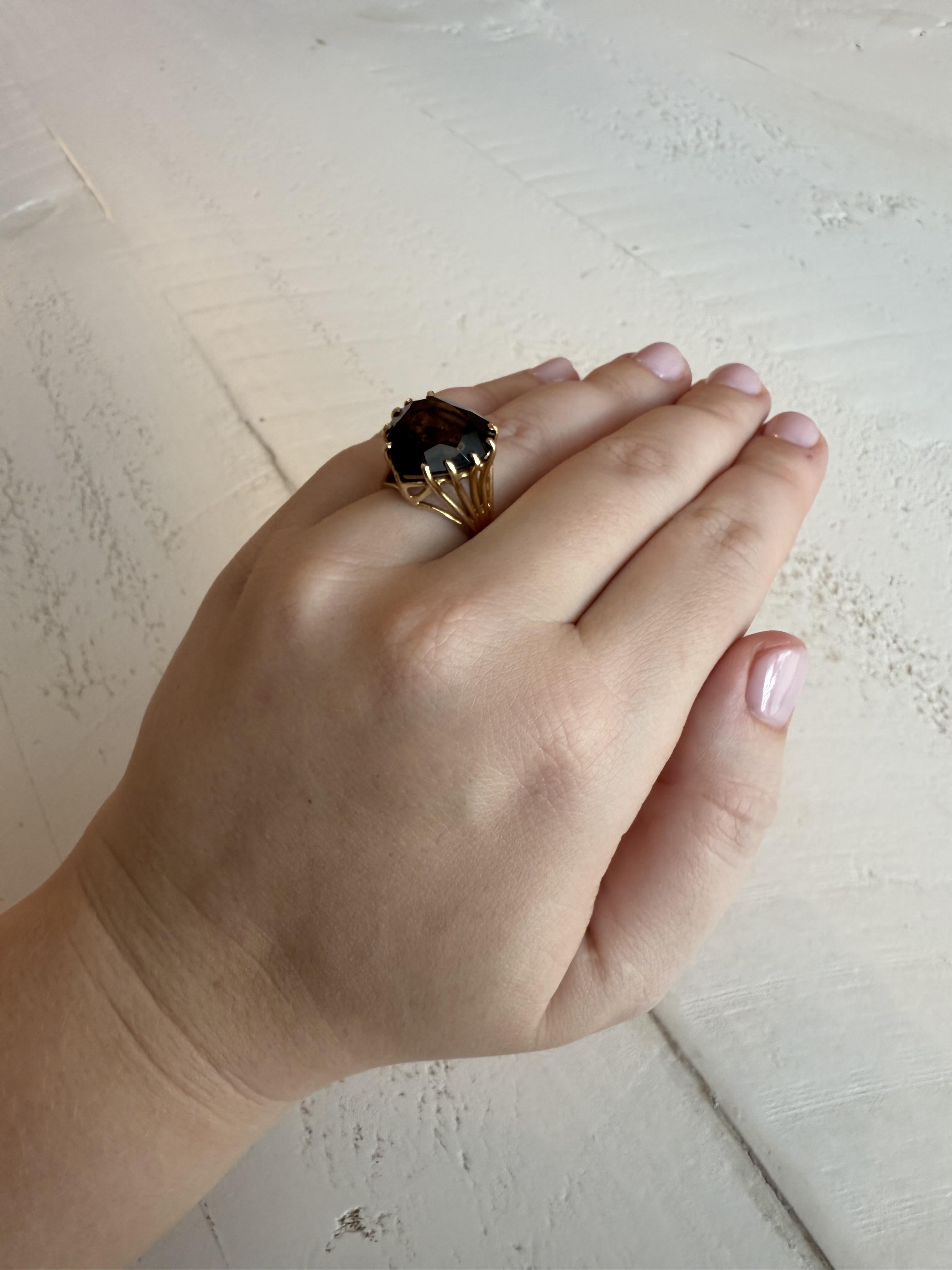 Vintage Heart Shaped Rauchquarz Cocktail Ring 14K Gelbgold (Herzschliff) im Angebot