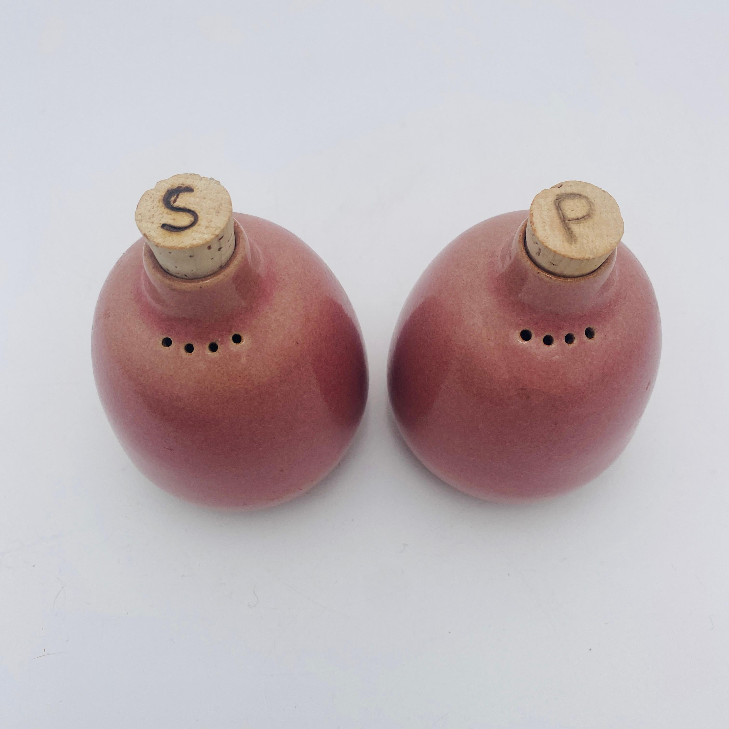 Mid-Century Modern Sel et poivre vintage Heath Ceramics USA 1980 en vente