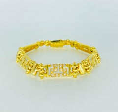 Vintage Heavy 0.72 Carat Diamonds Fancy Link Bracelet 18k Gold