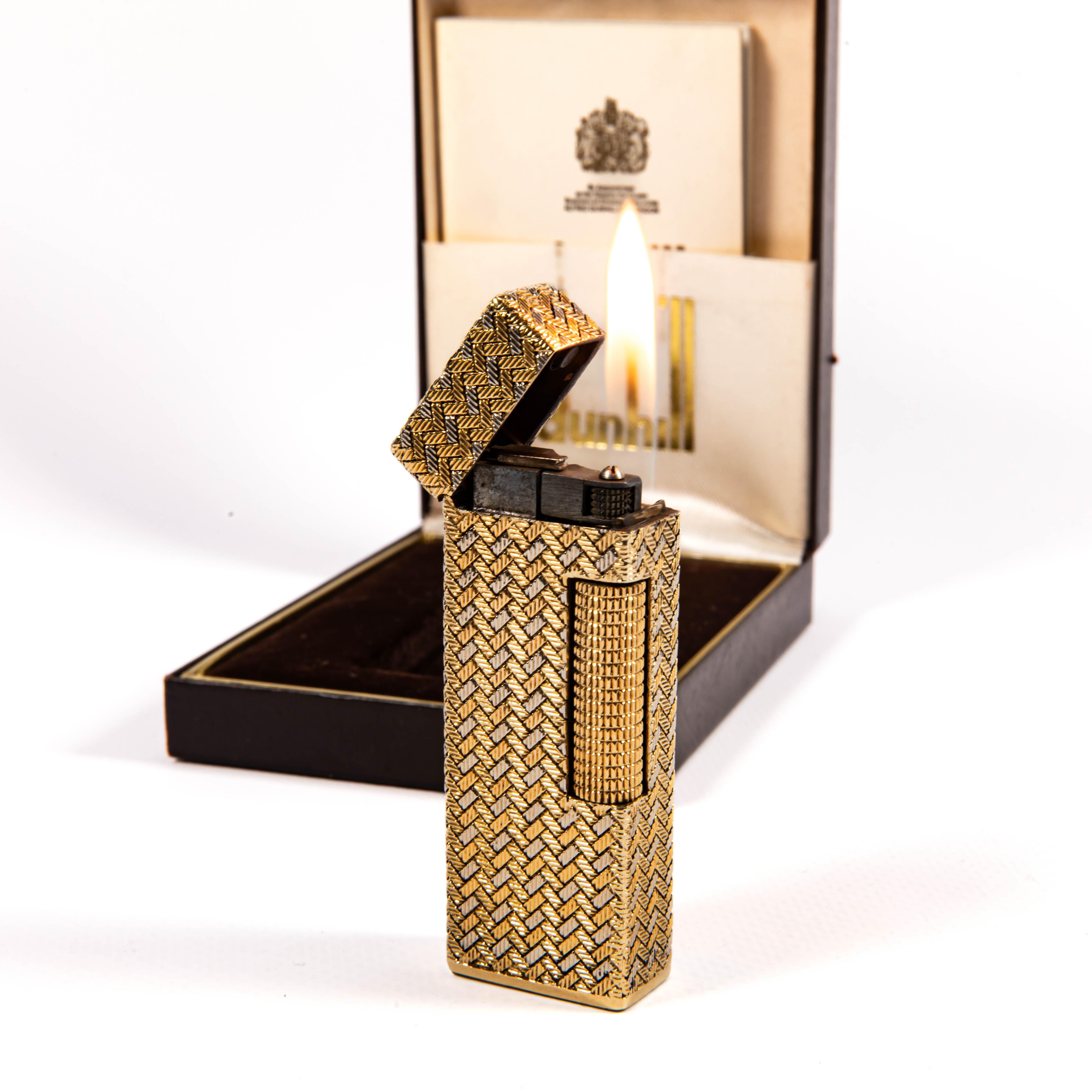 Accendino Rollagas d'epoca in oro massiccio 18k DUNHILL in scatola 1966 in vendita 3