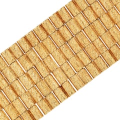 Vintage Heavy 18K Yellow Gold Solid  Bark-Finish Link Bracelet