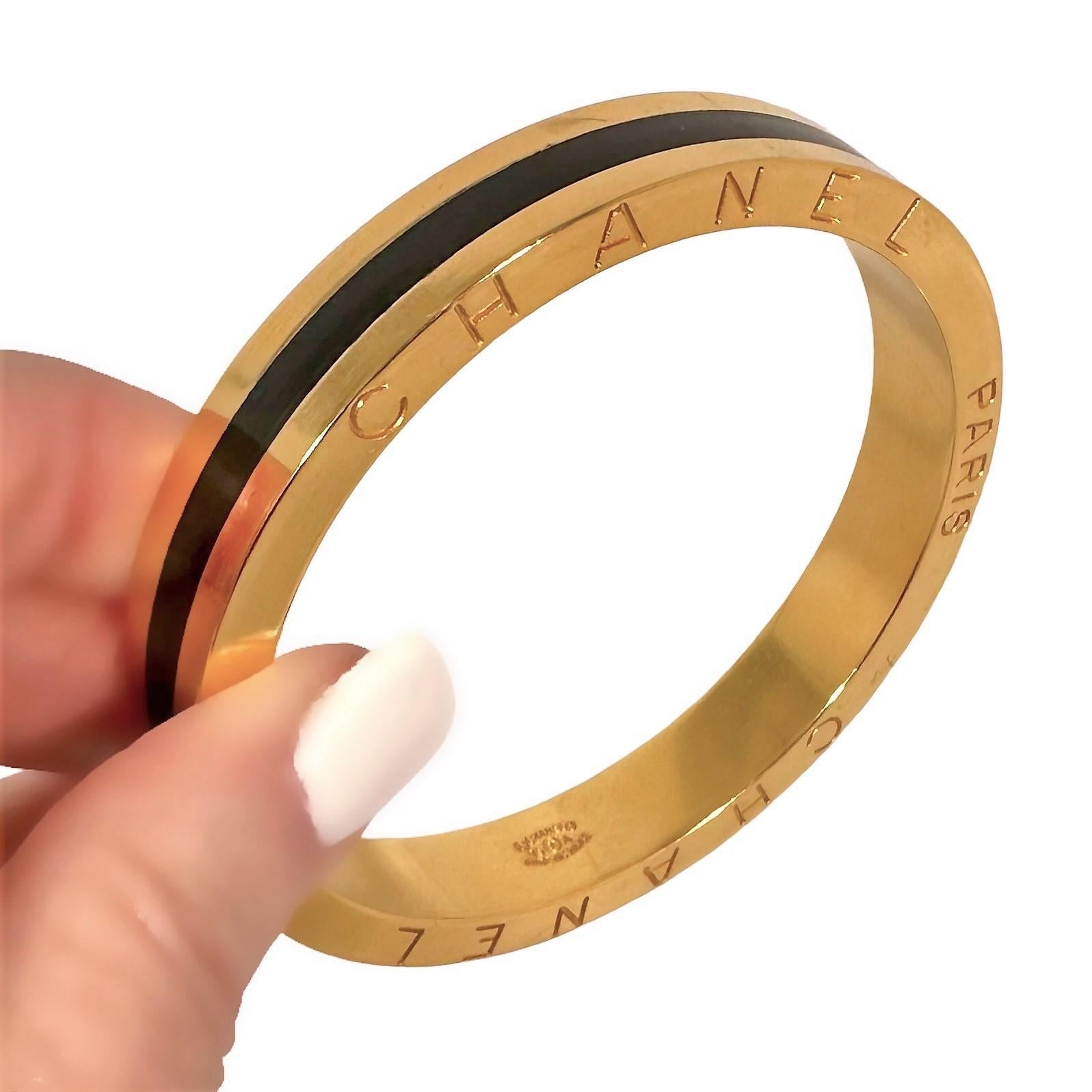 Vintage Heavy Chanel Gold Tone Metal Bangle With Black Resin Stripe 11.5mm Wide  For Sale 2