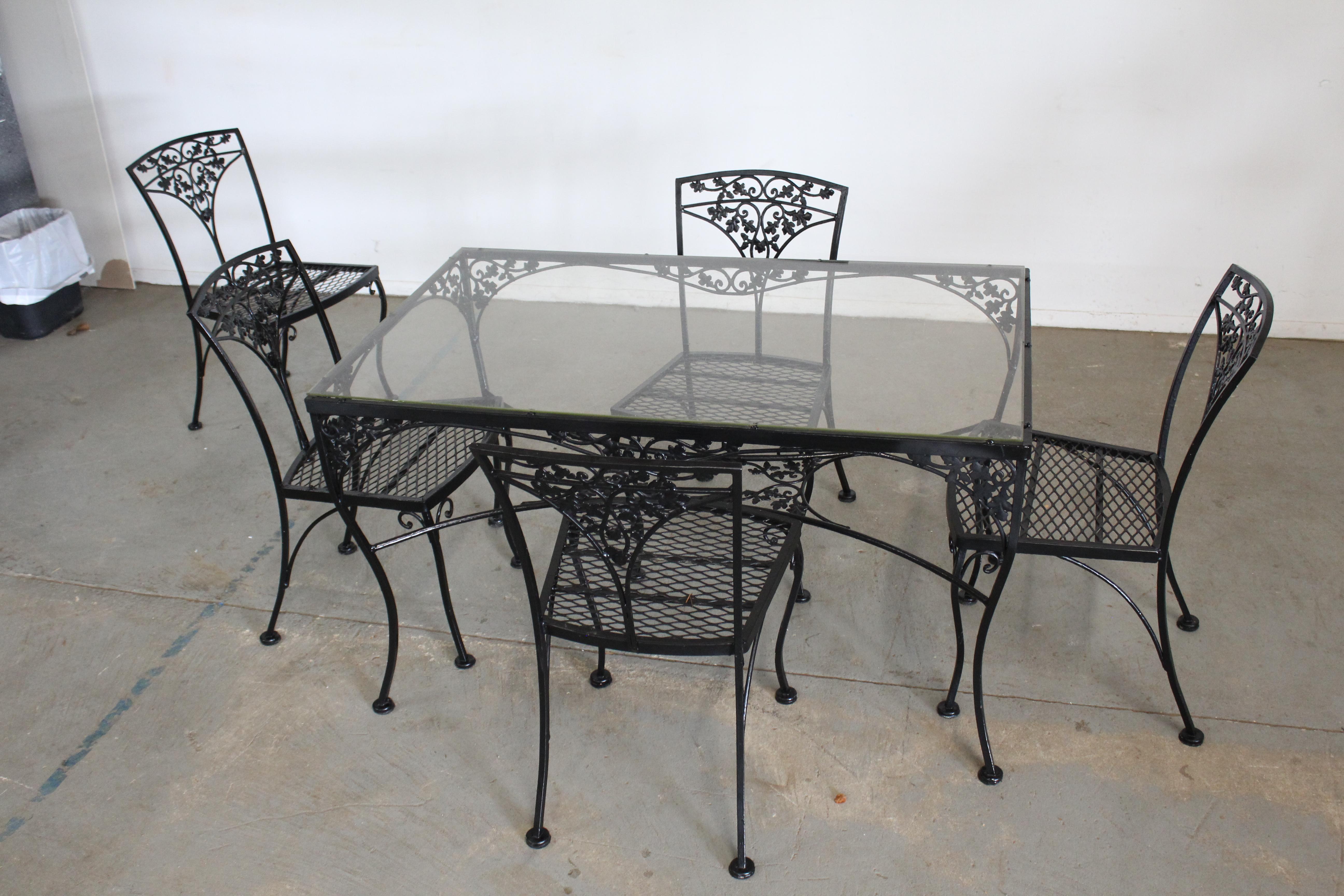 Vintage Heavy Iron Meadowcraft Outdoor Iron Table and 5 Chairs For Sale 9
