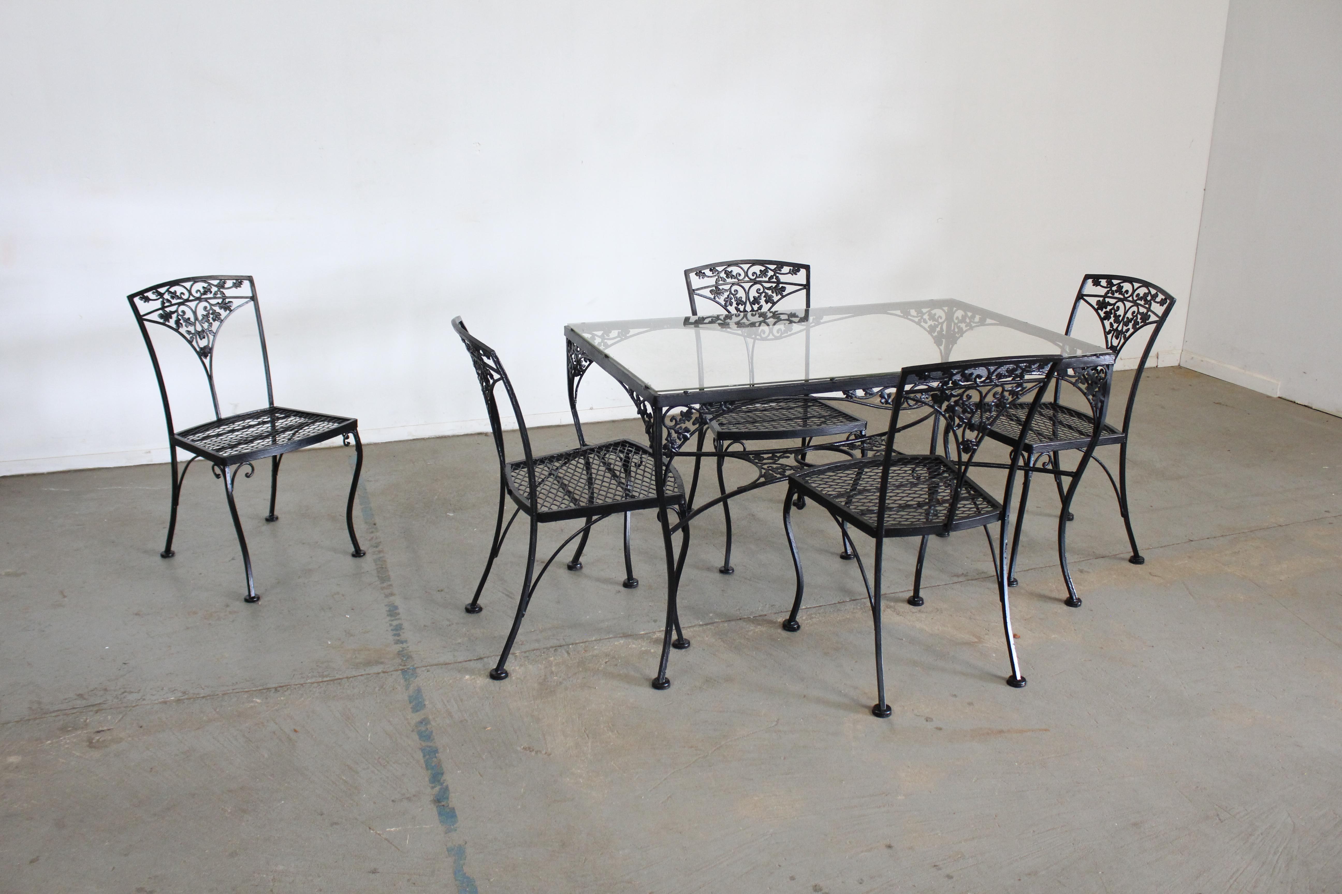 Vintage Heavy Iron Meadowcraft Outdoor Iron Table and 5 Chairs
Offered is a Vintage Heavy Iron Meadowcraft Outdoor Iron Table and 5 Chairs . A great set for tight spaces as the table is only 42