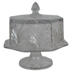Vintage Heavy Octagonal Cut Crystal Domed Footed Pedestal Cake Plate Stand 13.5" (assiette à gâteau octogonale en cristal taillé)