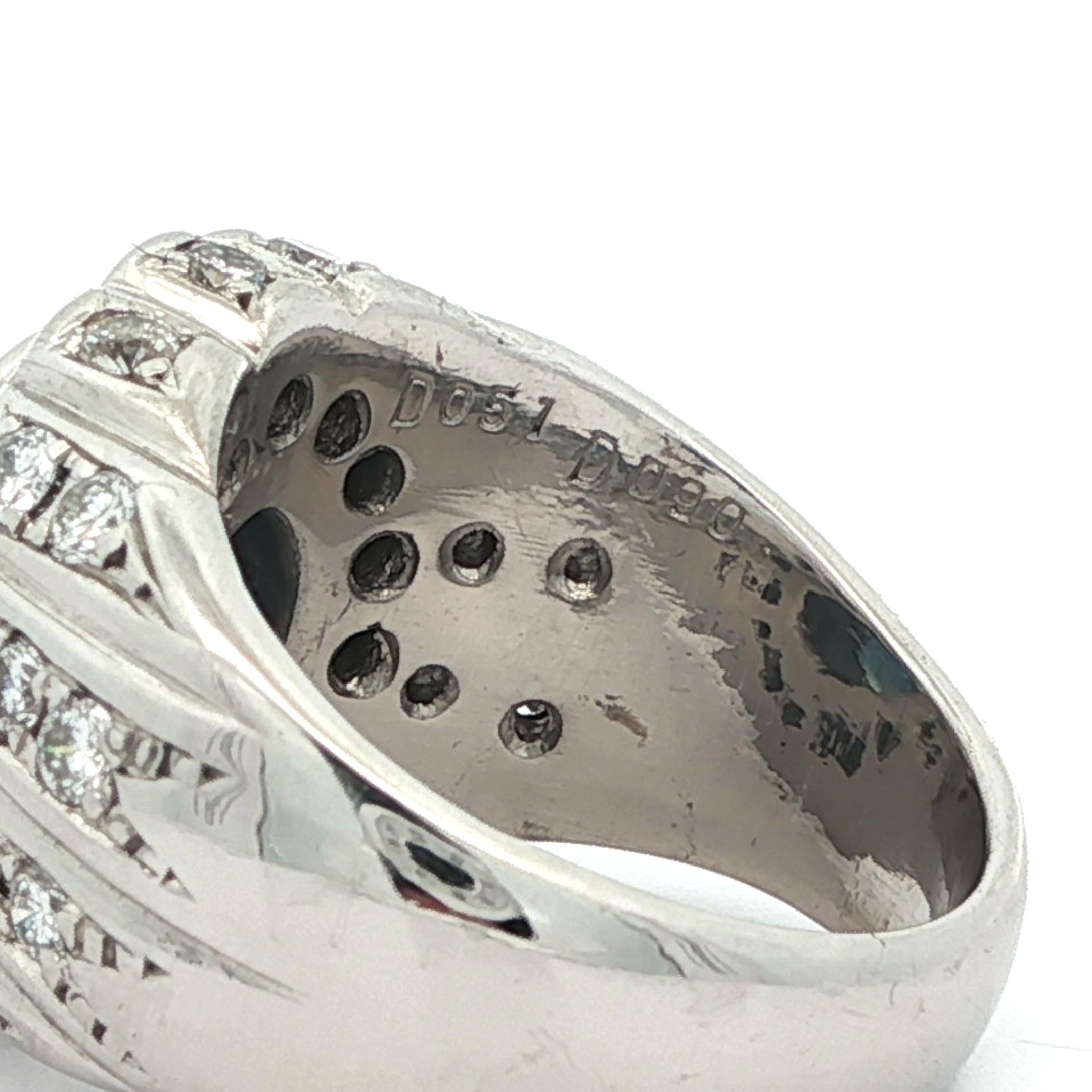 Vintage Heavy Platinum GIA 3.6ctw Bezel Oval Sapphire w/ Diamond Band Ring (Bague en platine lourd GIA 3.6ctw Saphir ovale avec chaton et diamant) en vente 2