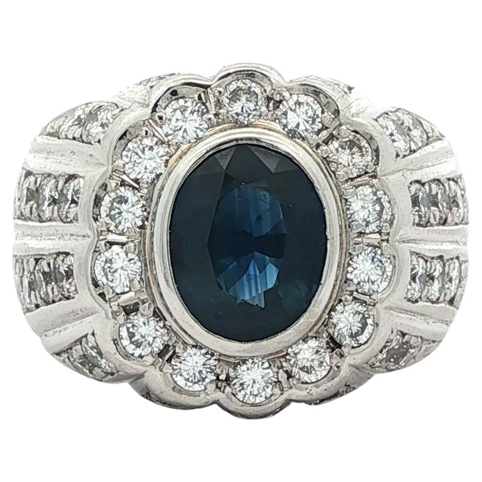 Vintage Heavy Platinum GIA 3.6ctw Bezel Oval Sapphire w/ Diamond Band Ring (Bague en platine lourd GIA 3.6ctw Saphir ovale avec chaton et diamant) en vente
