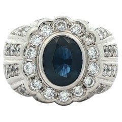 Vintage Heavy Platinum GIA 3.6ctw Bezel Oval Sapphire w/ Diamond Band Ring (Bague en platine lourd GIA 3.6ctw Saphir ovale avec chaton et diamant)