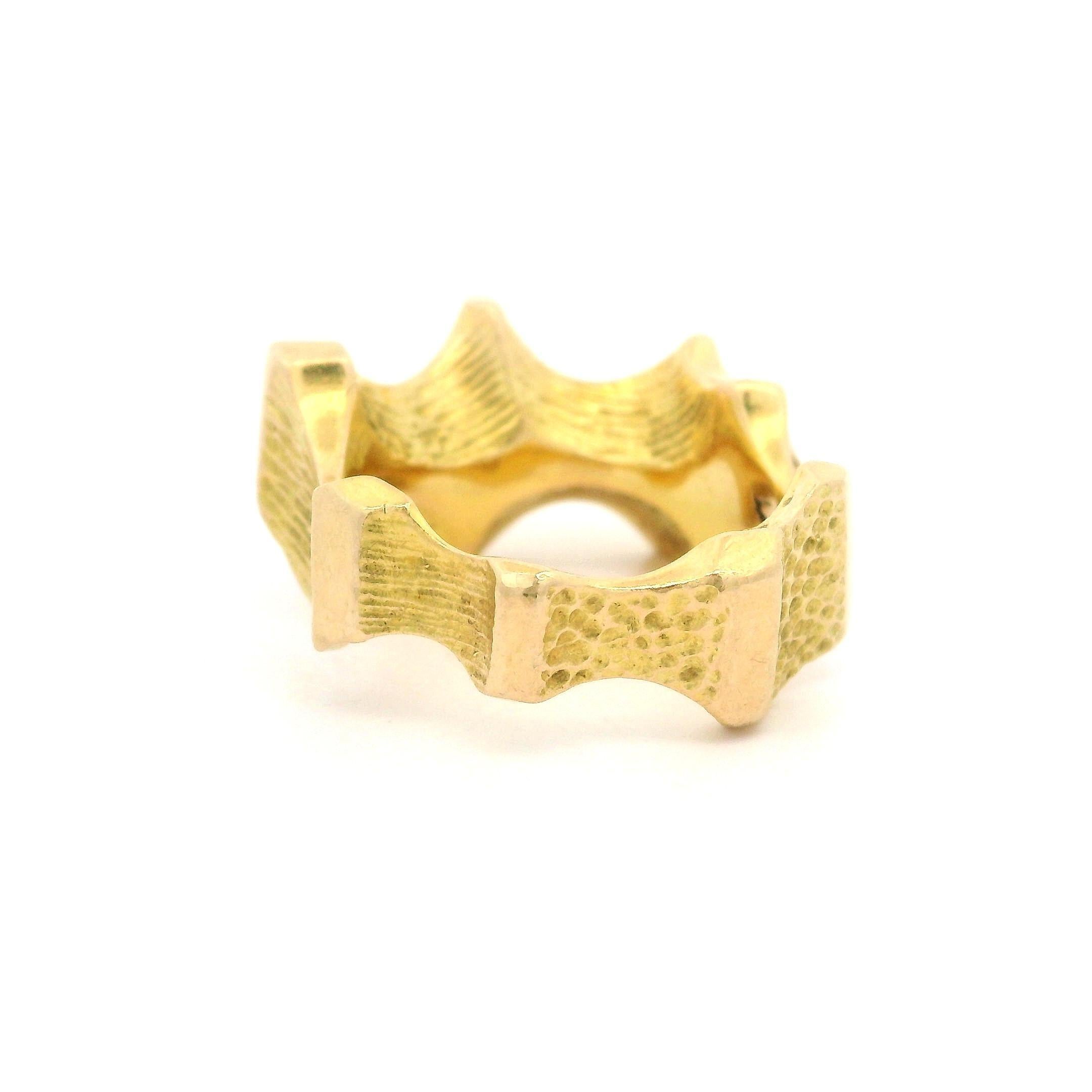 Vintage Heavy Solid 14k Yellow Gold Textured Freeform Band Ring sz 6.5 For Sale 3
