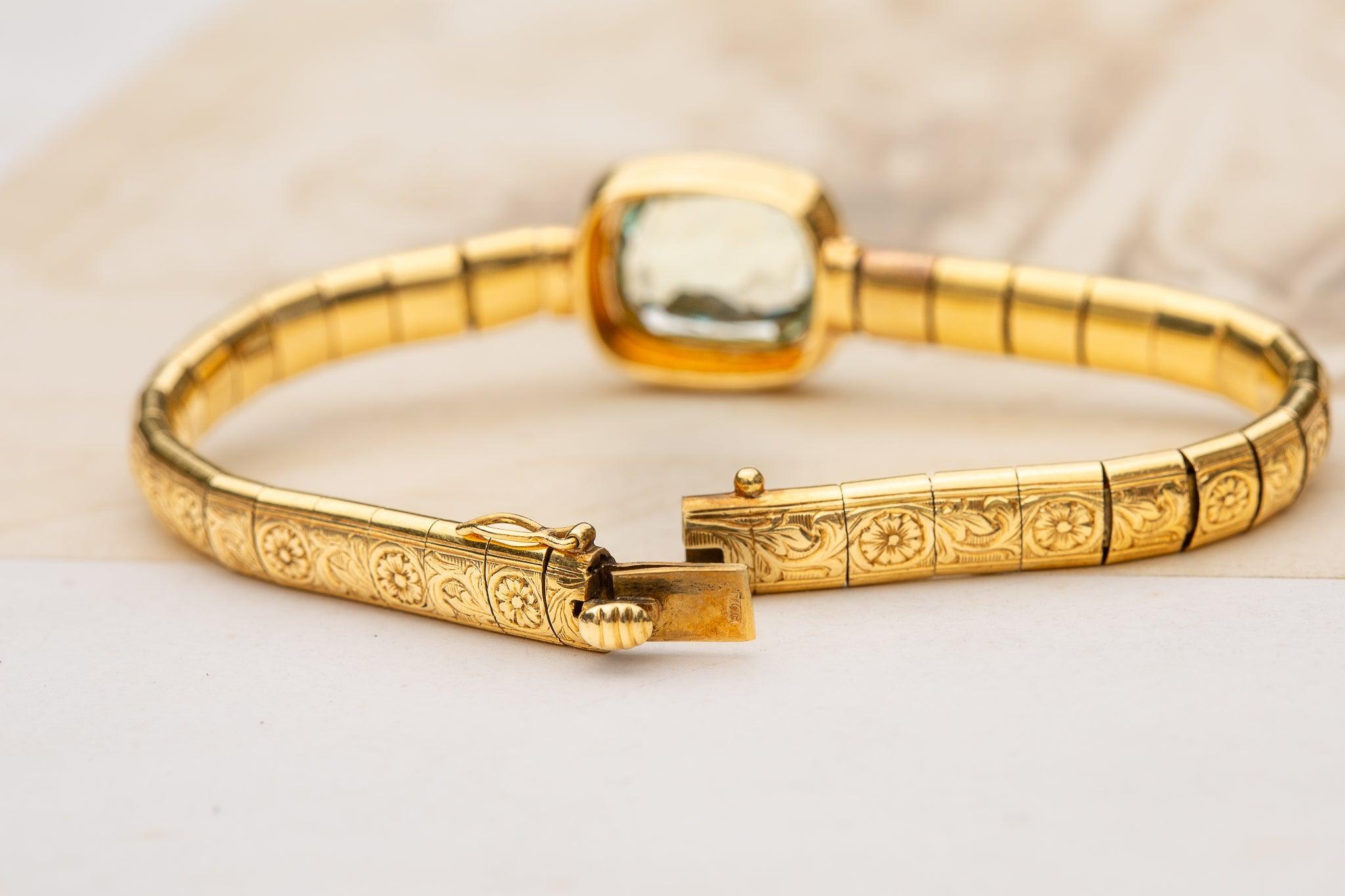Vintage Heavy Solid 18K Gold 8ct Aquamarine Bracelet c.1940 For Sale 7
