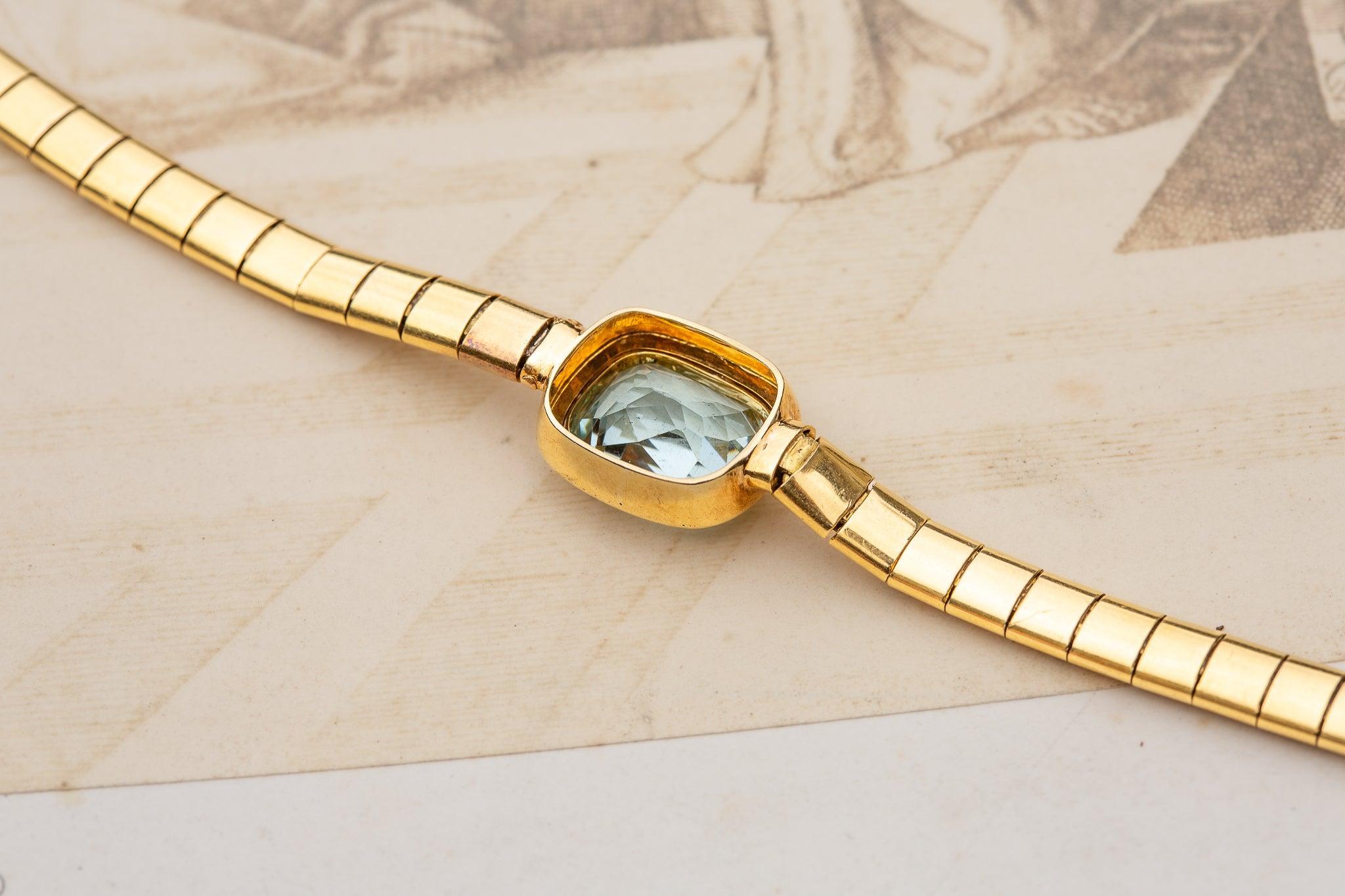 Vintage Heavy Solid 18K Gold 8ct Aquamarine Bracelet c.1940 For Sale 1