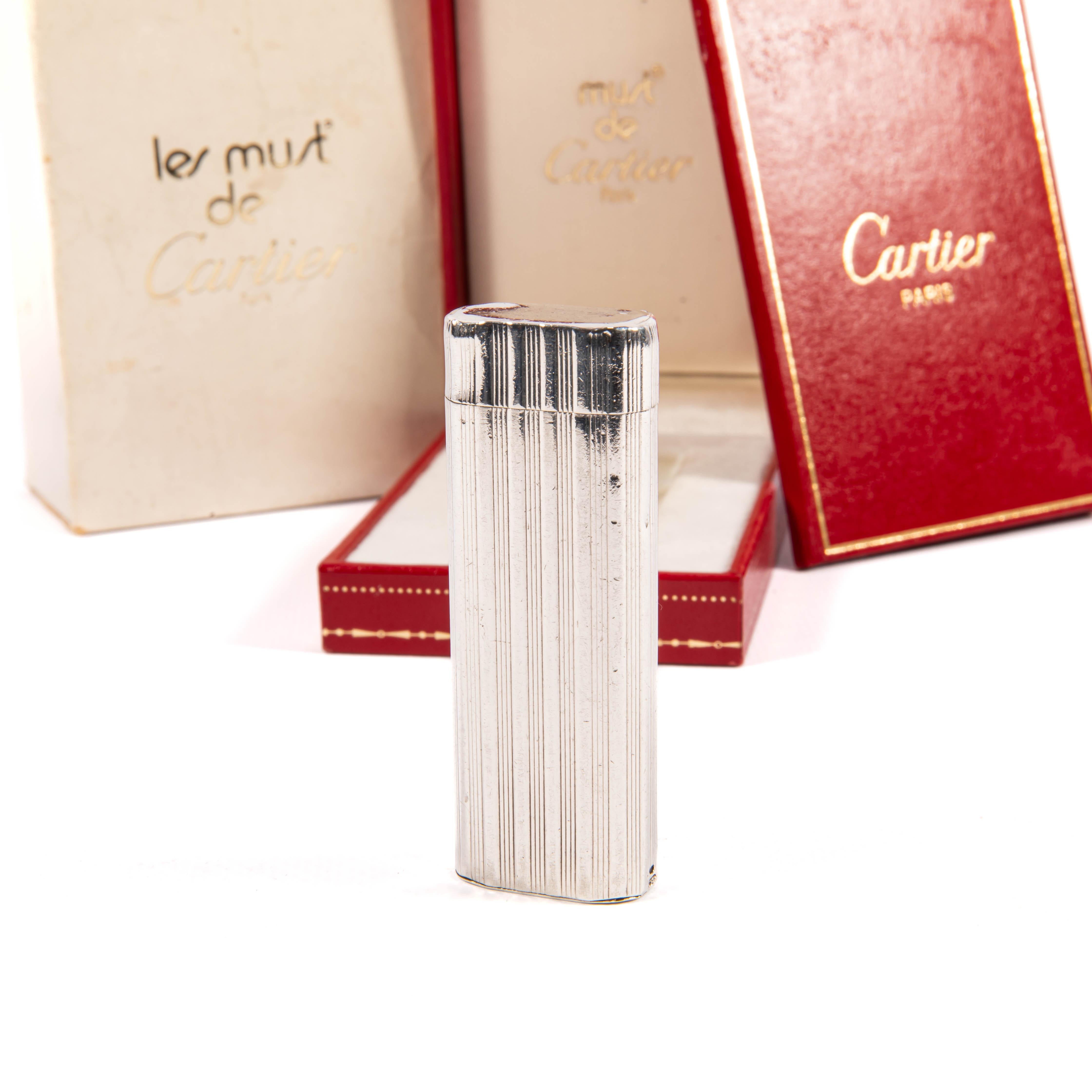 Women's or Men's Vintage Heavy Solid 925 Silver sleeved Cartier Les must Lighter Complete in box